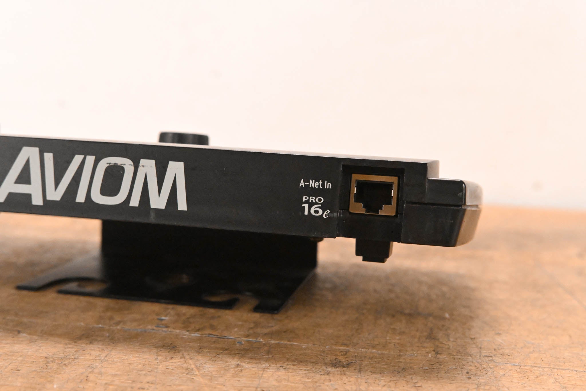 Aviom A320 16-Channel Personal Mixer