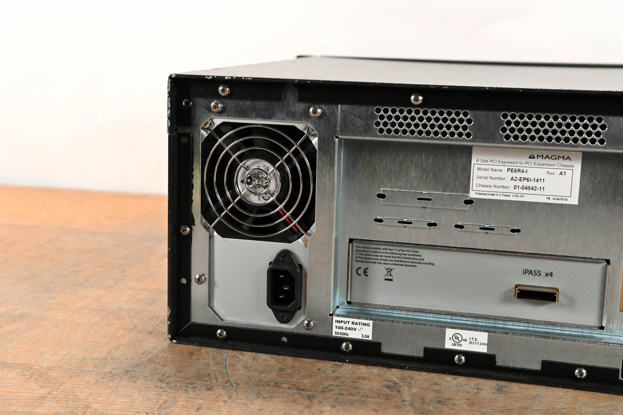 Magma PE6R4 6-Slot PCI Pro Tools HD Expansion Chassis with Cards