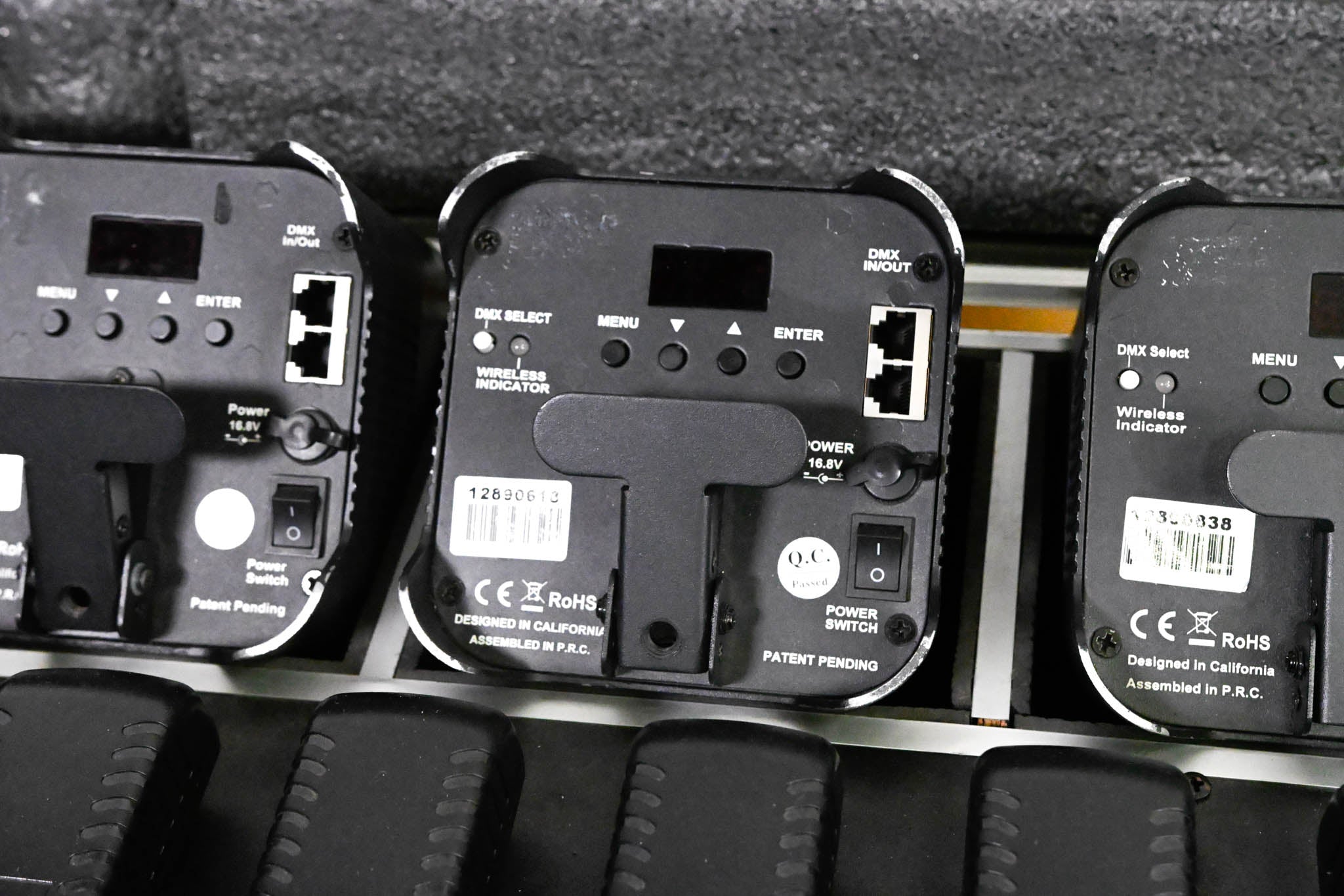 JMAZ Lighting MAD PAR HEX 4S Battery LED Uplight Kit w/ Charging Case