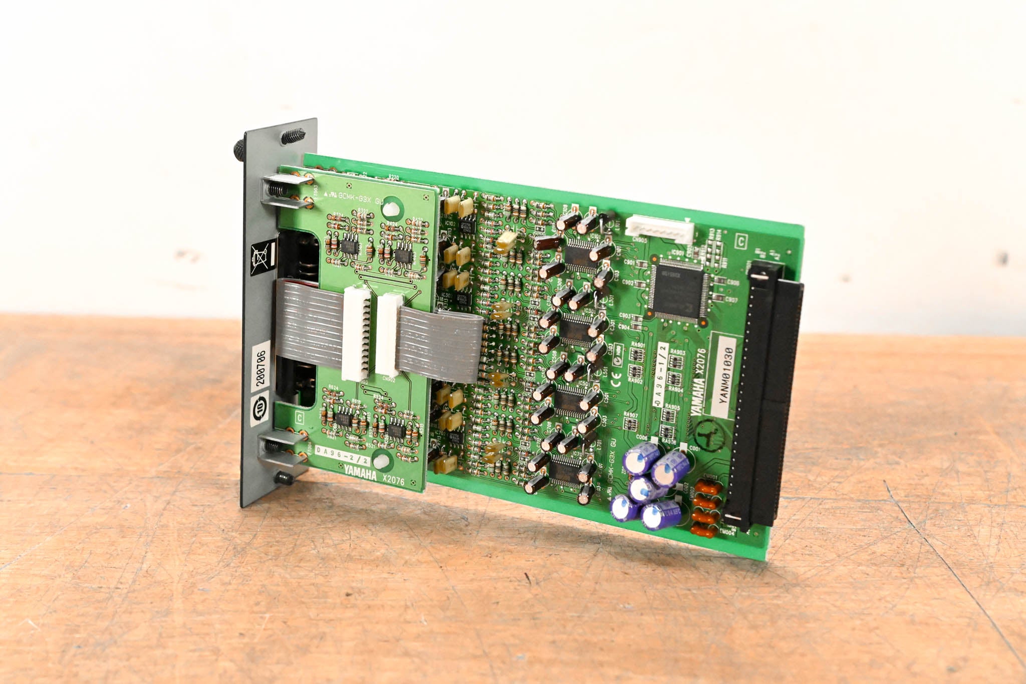 Yamaha MY8-DA96 24-bit, 96kHz 8-Channel Analog Output Card