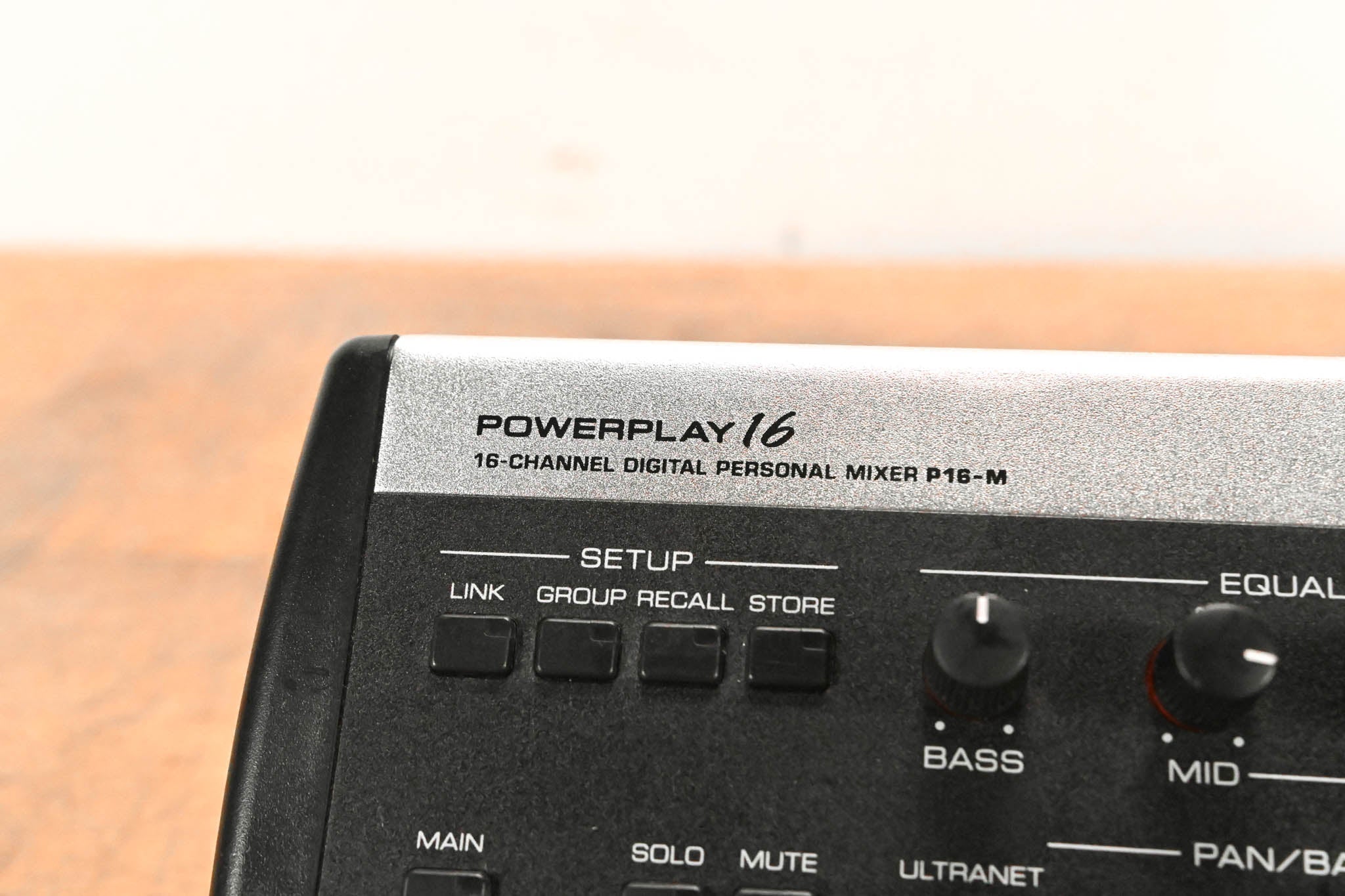 Behringer Powerplay P16-M 16-Channel Digital Personal Mixer