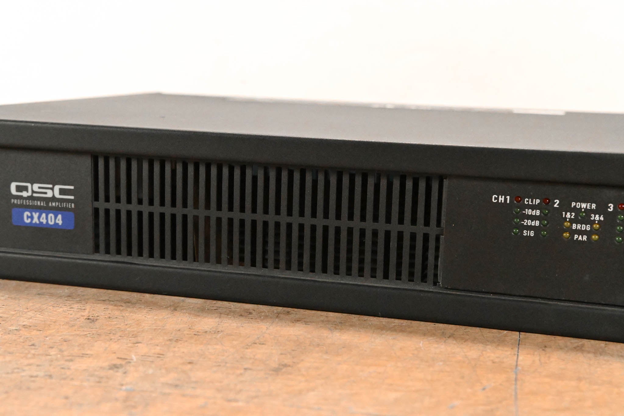 QSC CX404 400W 4-Channel Power Amplifier