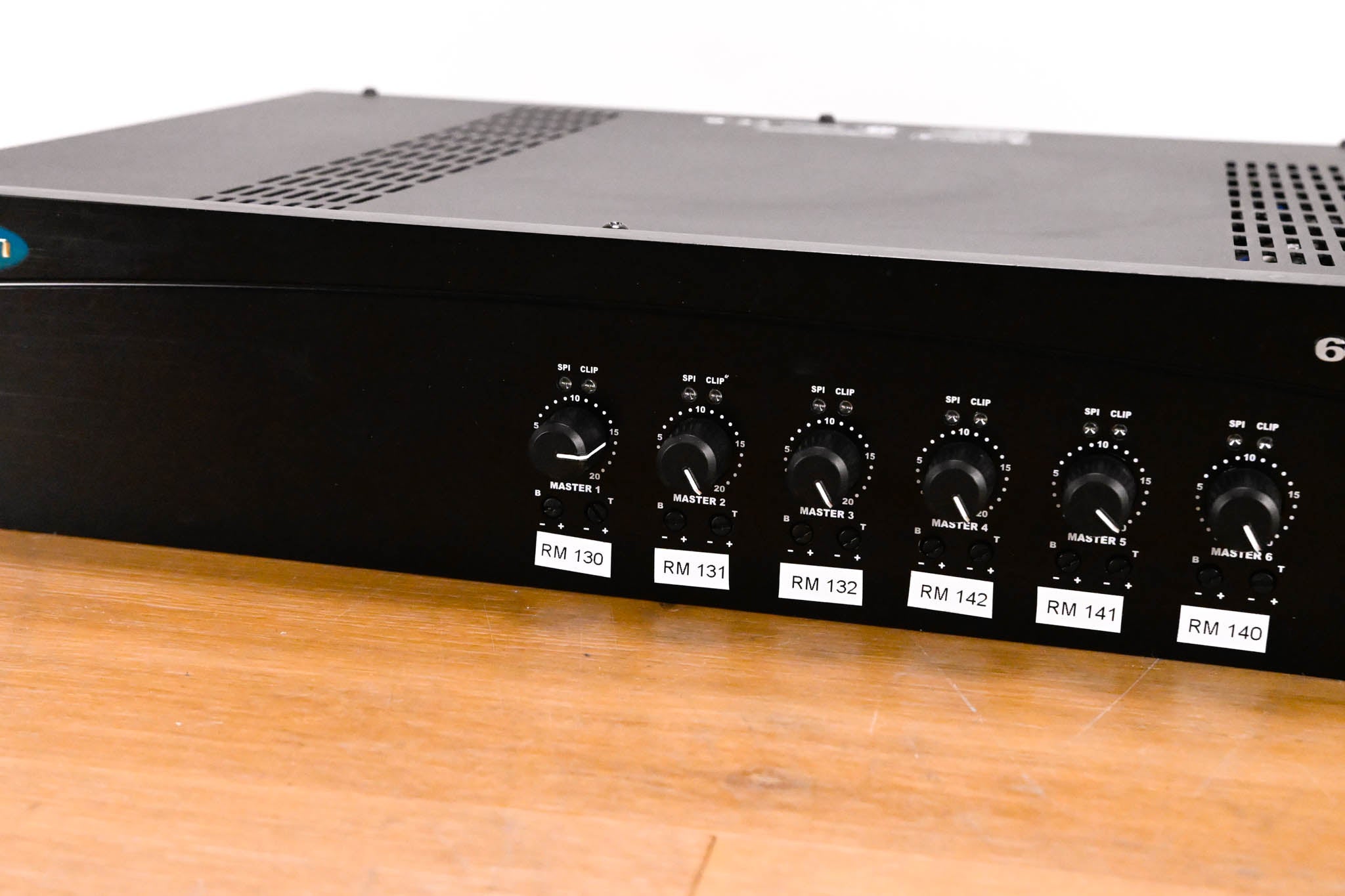 Crown 660a 6-Channel Commercial Power Amplifier (70V/100V)