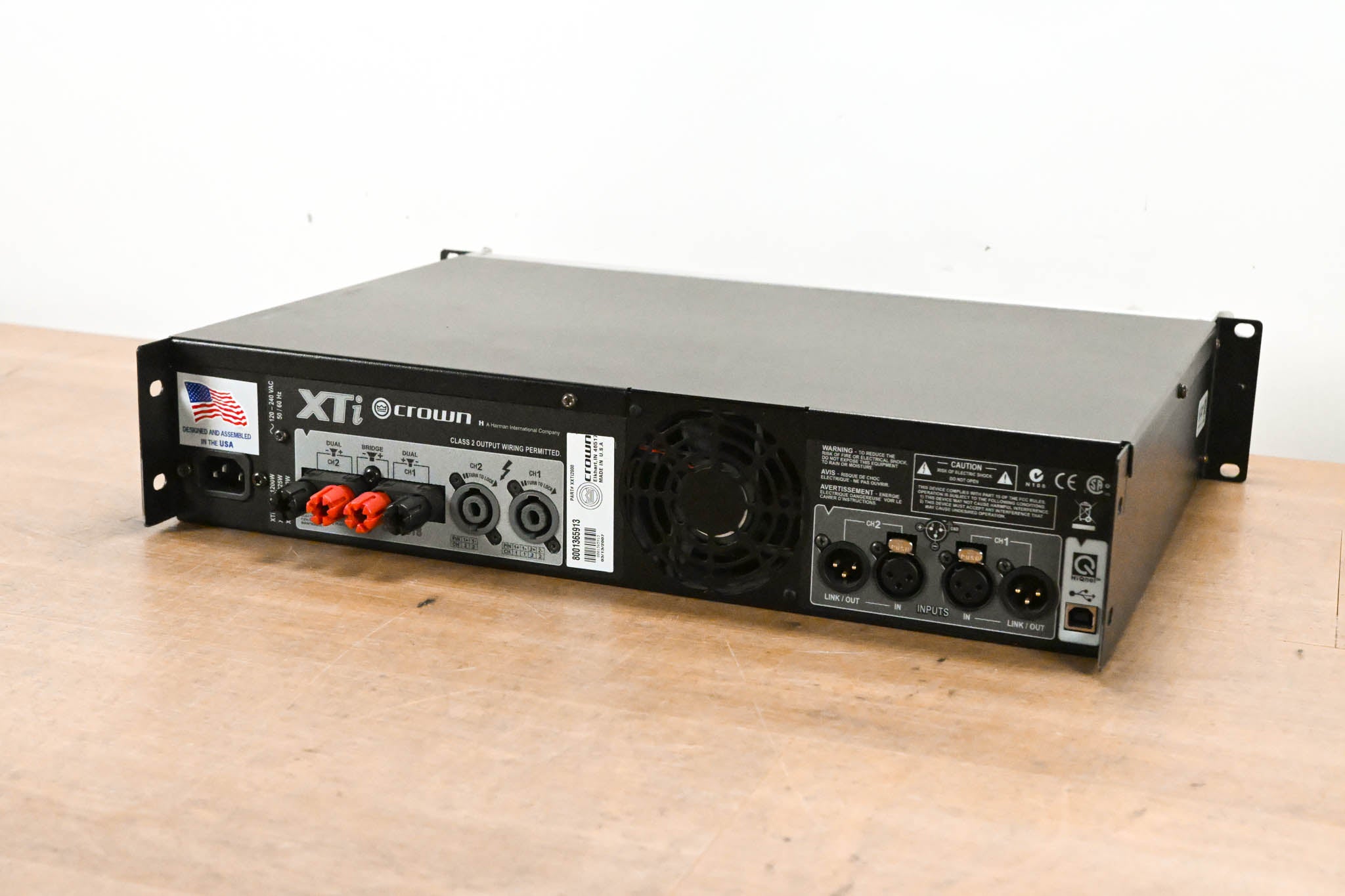 Crown XTi 2000 2-Channel Power Amplifier with DSP