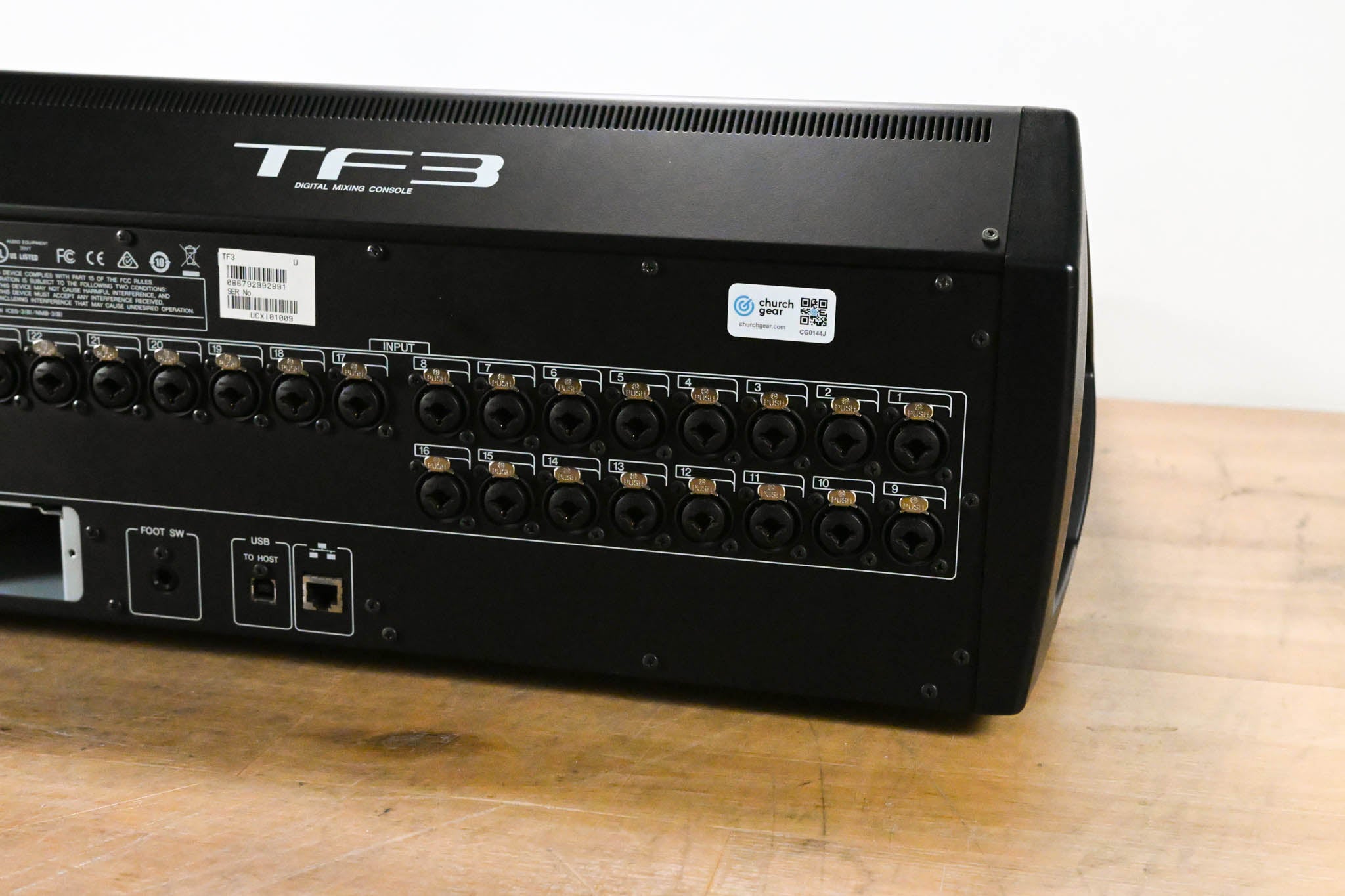 Yamaha TF3 24-Channel Digital Audio Mixer