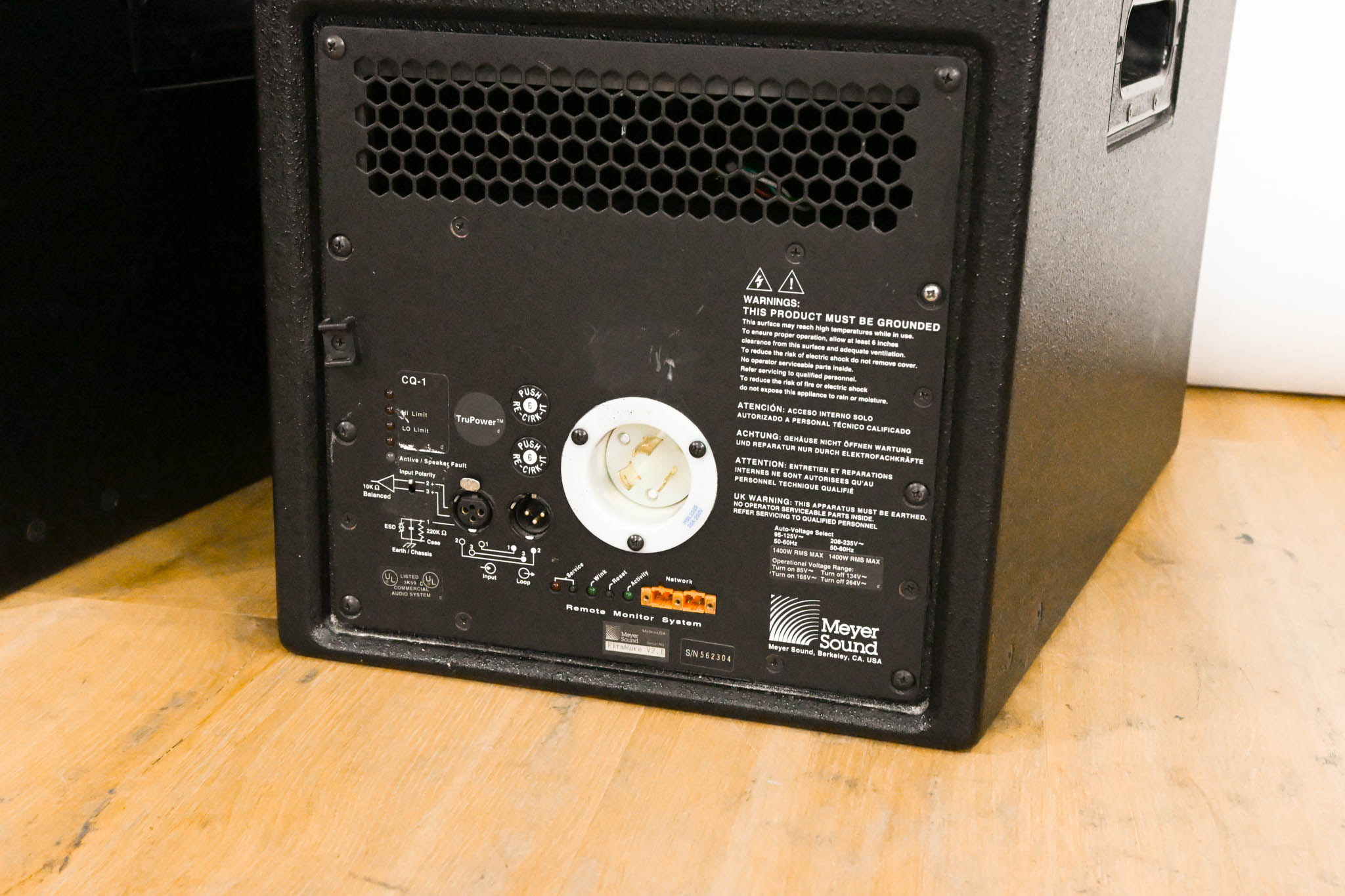 Meyer Sound CQ-1 Wide Coverage Main Loudspeaker (PAIR)