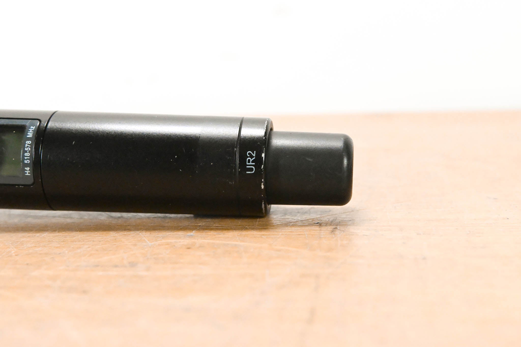 Shure UR2/SM87A Handheld Transmitter with SM87A Capsule - H4 Band