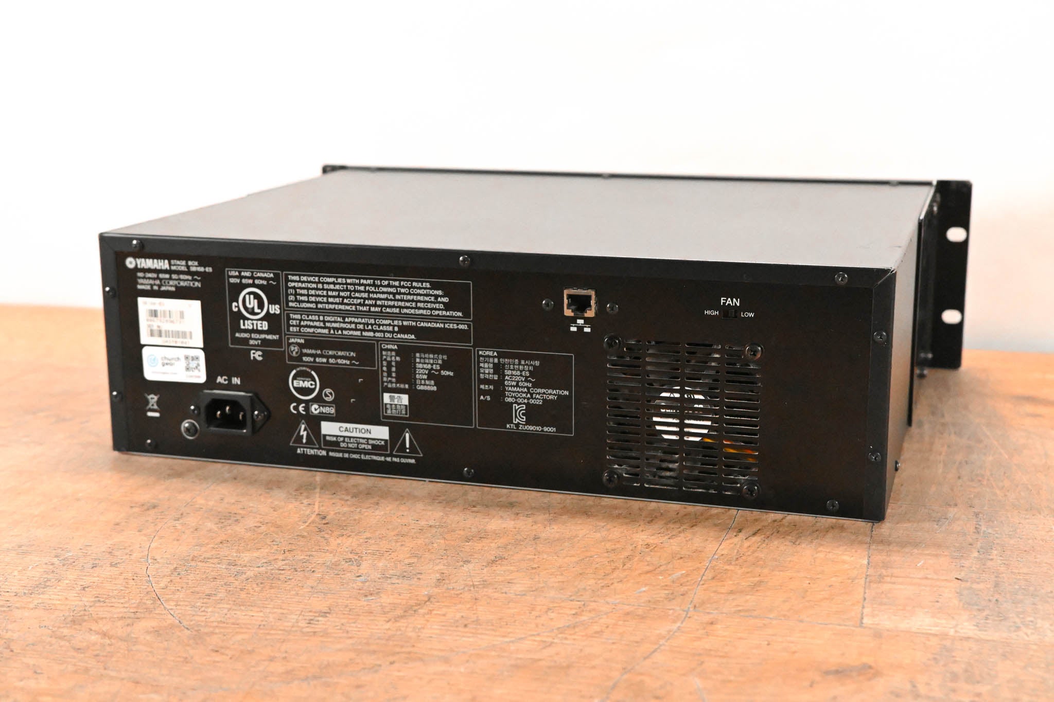 Yamaha SB168-ES 16-Channel EtherSound Stage Box CG01S59