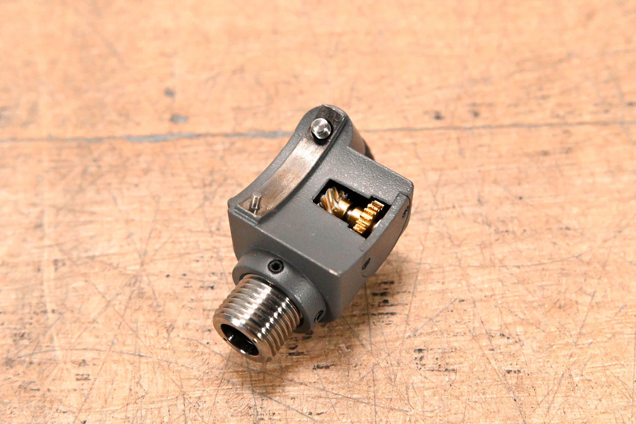 Canon FFM-100 Flex Focus Module for Canon ENG/EFP Lenses