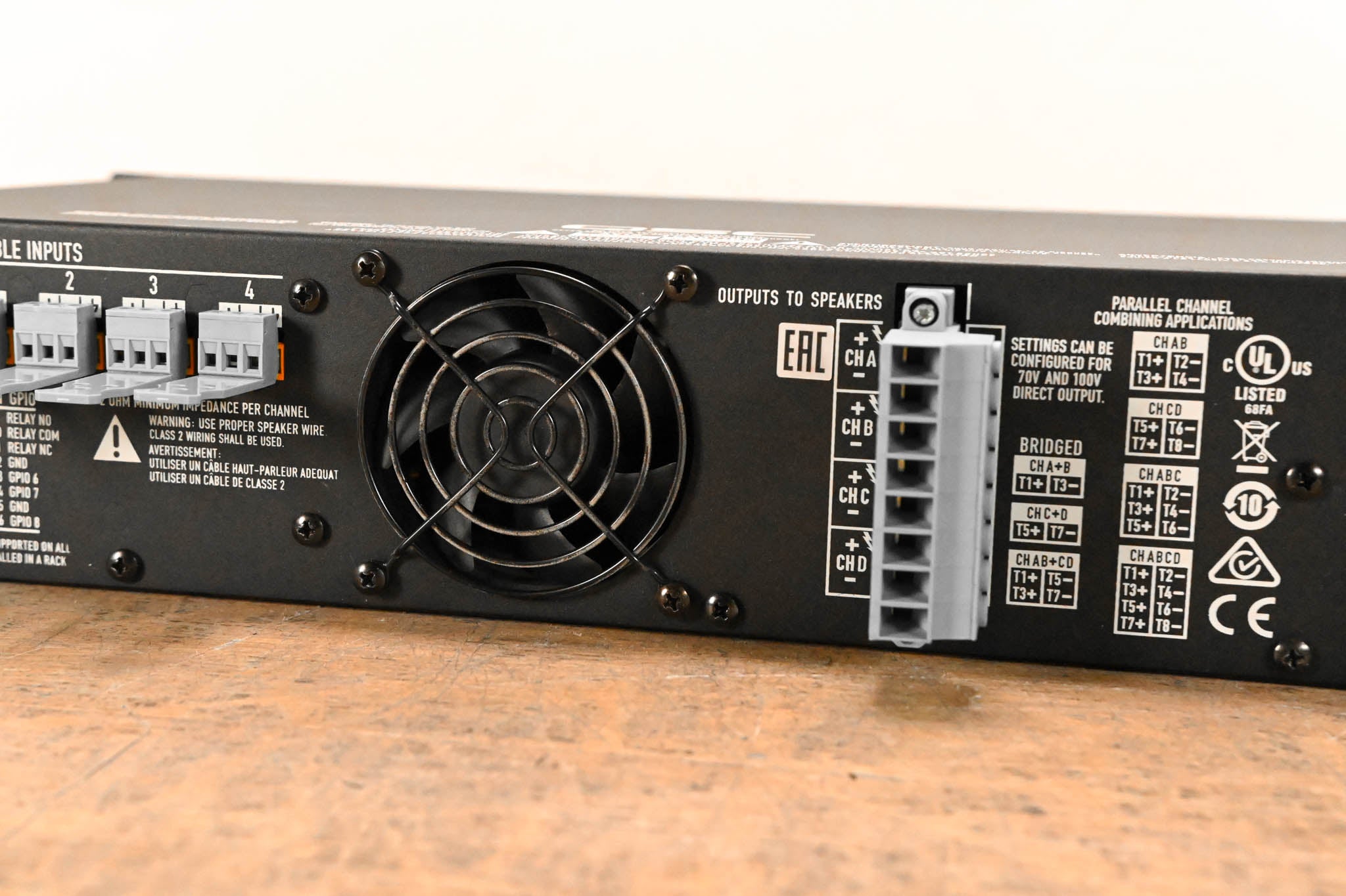 QSC CXD4.2Q 4-Channel, 2000W Network Amplifier