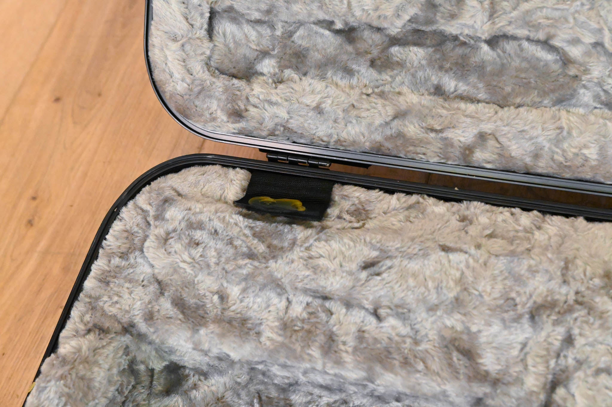 Fender Deluxe Molded Bass Case - Black