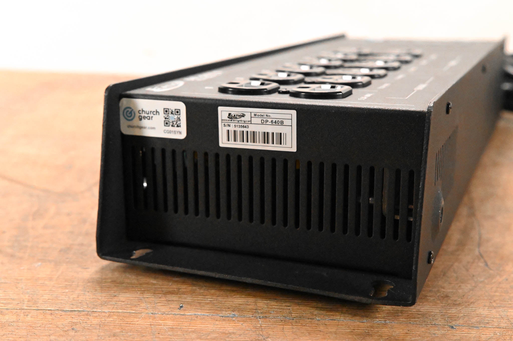Elation DP-640B Hybrid 6-Channel DMX Dimmer/Switch Pack