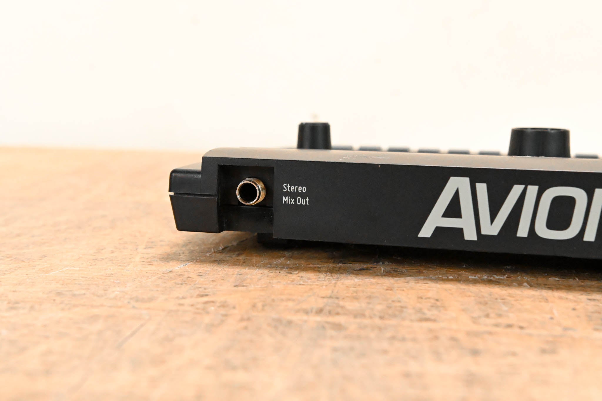 Aviom A320 16-Channel Personal Mixer