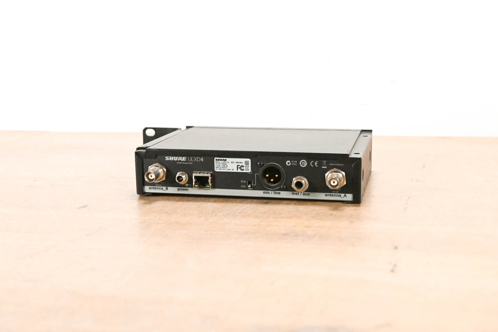 Shure ULXD24/SM58 Handheld Wireless System - L50 Range (NO POWER SUPPLY)