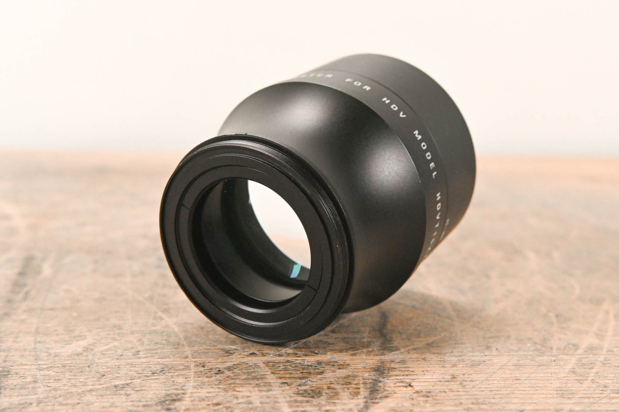 16x9 HDVT15X72 1.5x Telephoto Converter Lens with H-86 Hood