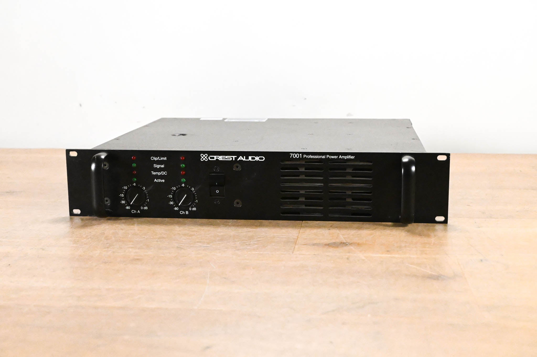 Crest Audio 7001 2-Channel Power Amplifier