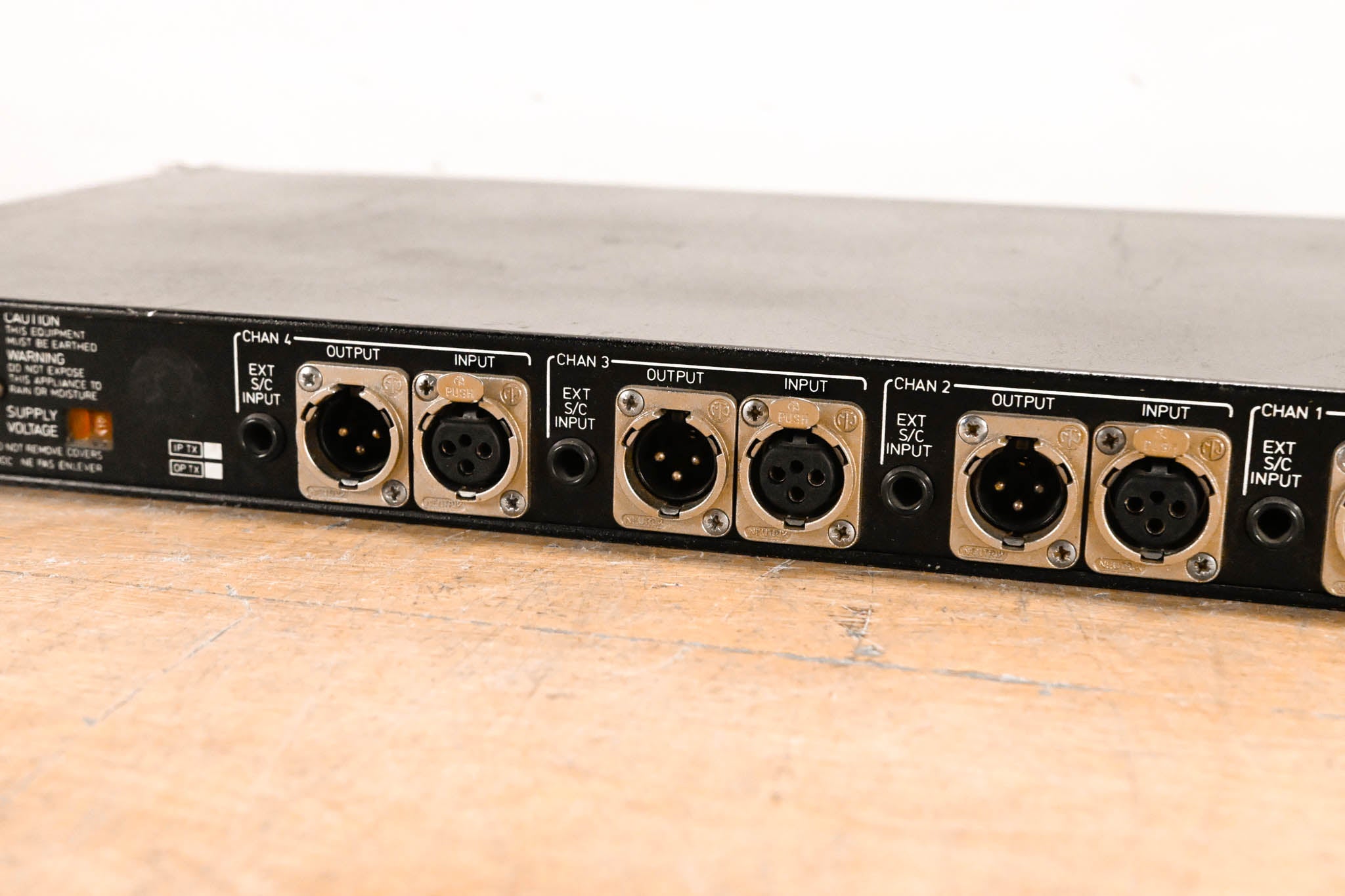 Klark Teknik DN514 4-Channel Auto Gate Dynamic Processor