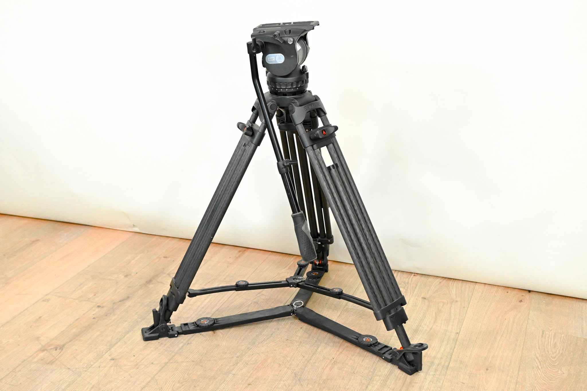 E-Image GH15 Fluid Head with GC102 2-Stage Carbon Fiber Tripod