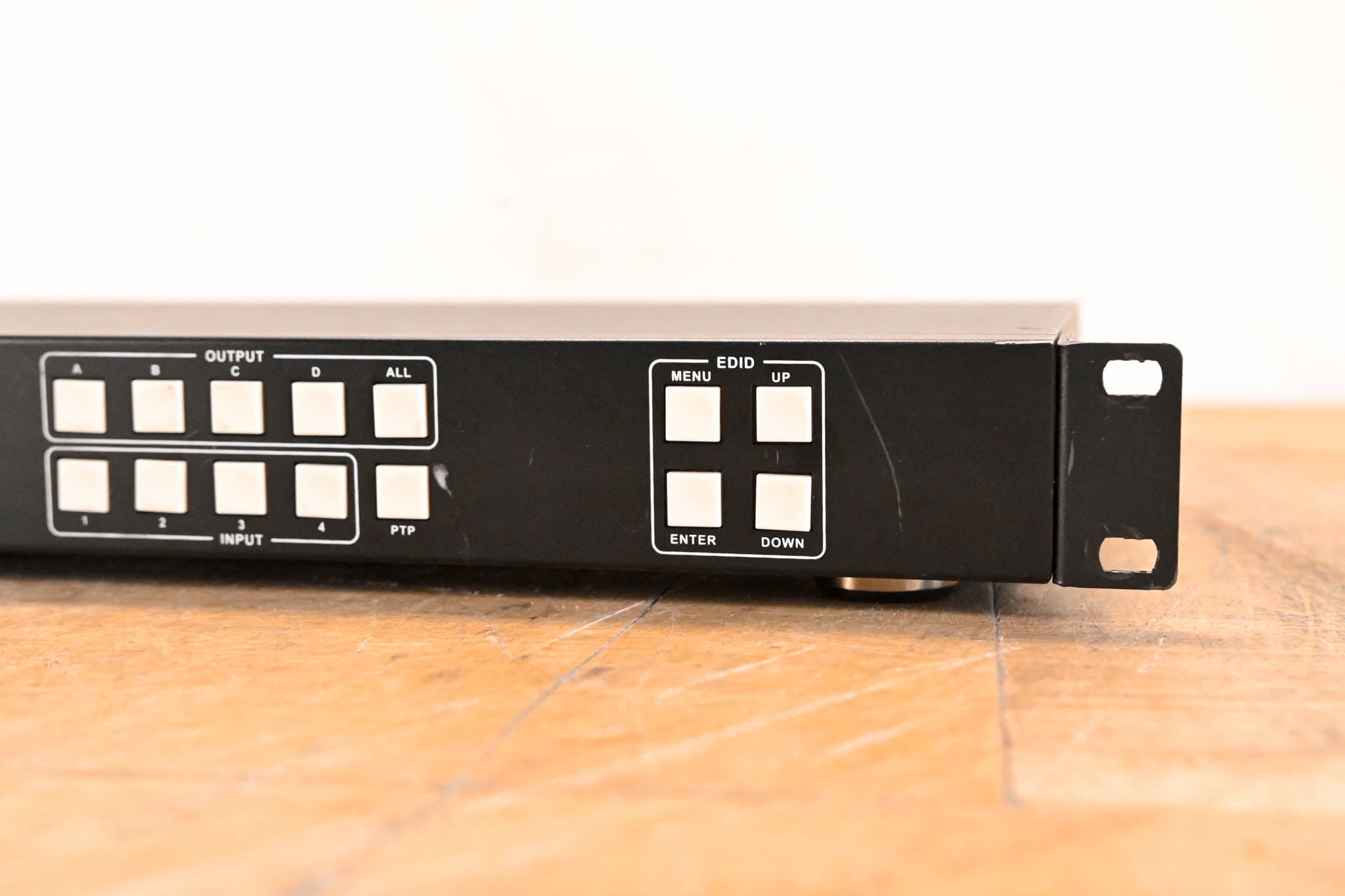 Monoprice Blackbird 4k 4x4 HDMI Matrix (NO POWER SUPPLY)