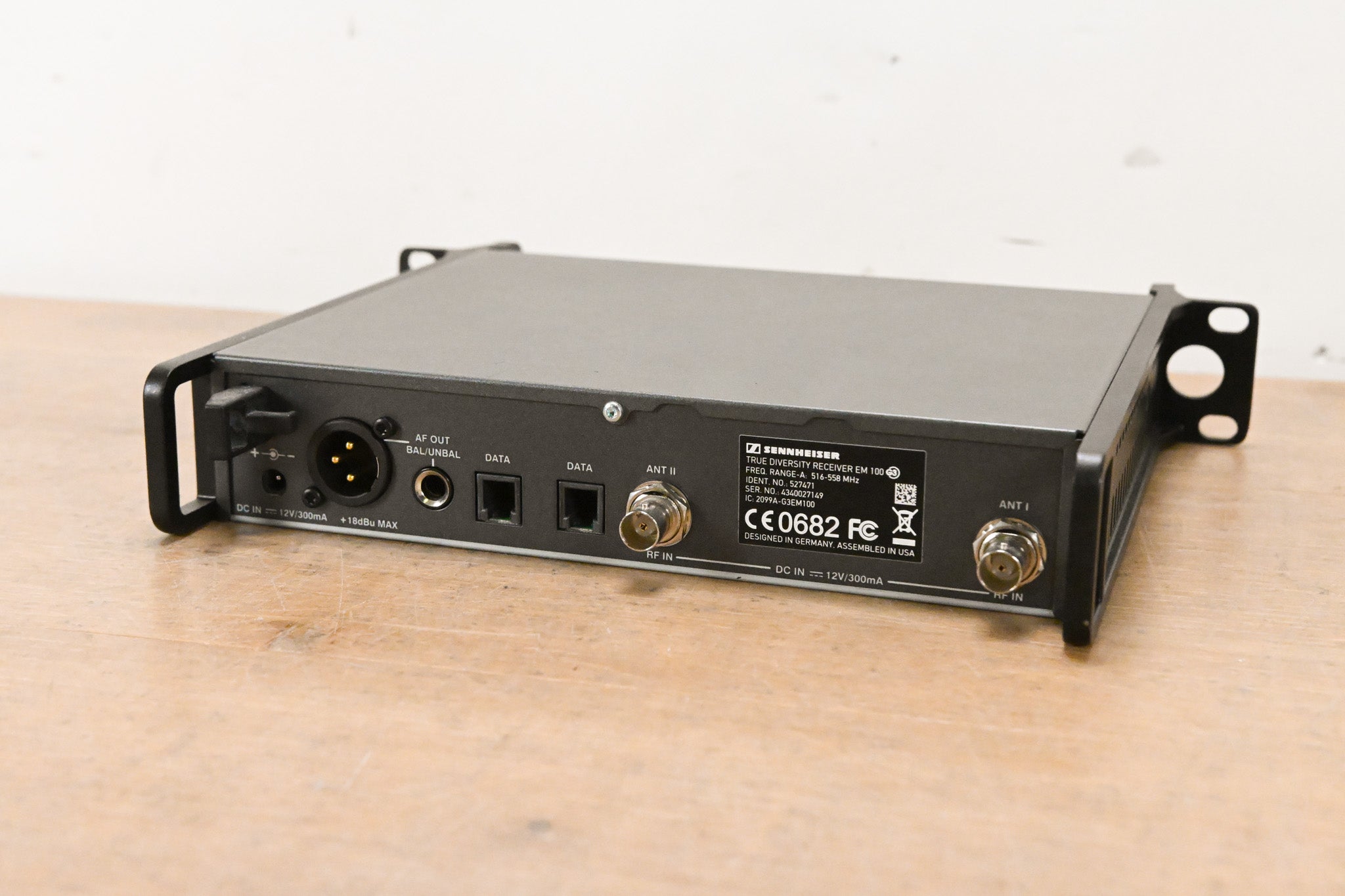 Sennheiser EM 100 G3 Wireless Receiver - 516-558 MHz (NO POWER SUPPLY)