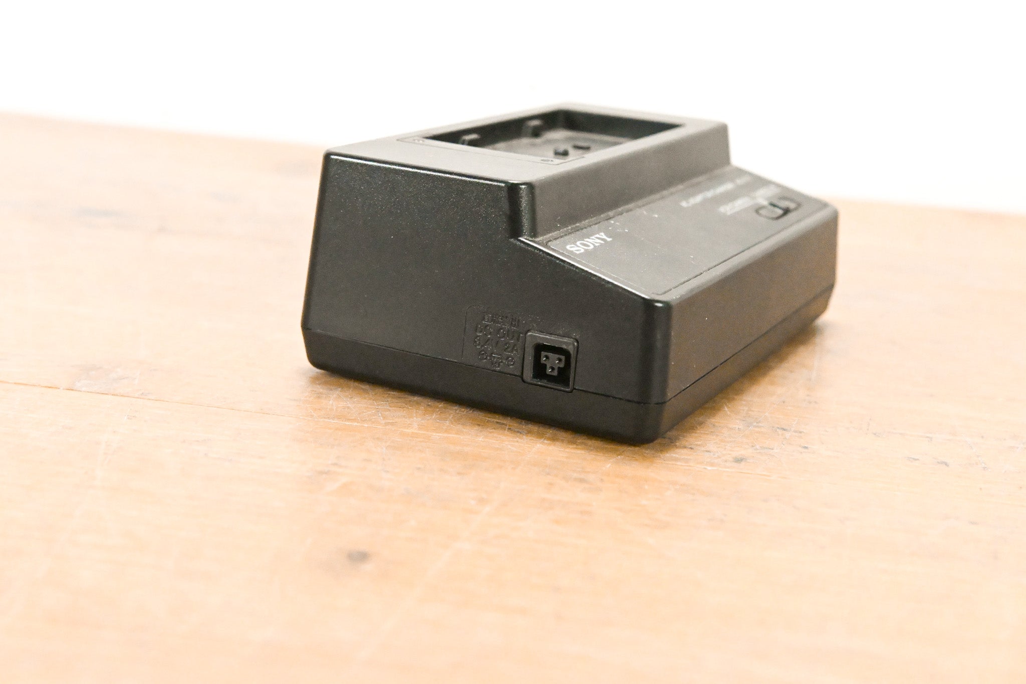 Sony AC-VL1 AC Adapter/Charger (NO POWER SUPPLY)