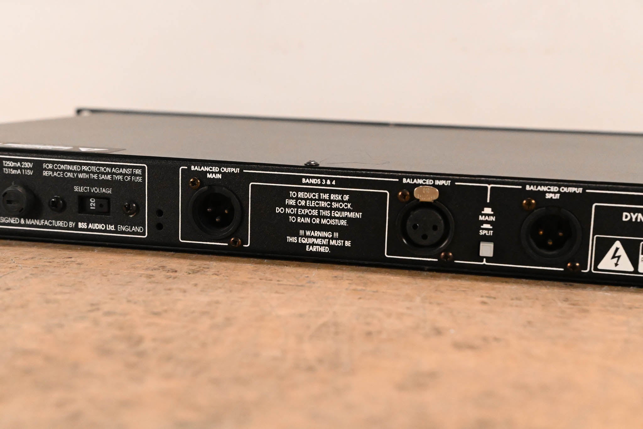BSS DPR-901II Dynamic Equalizer
