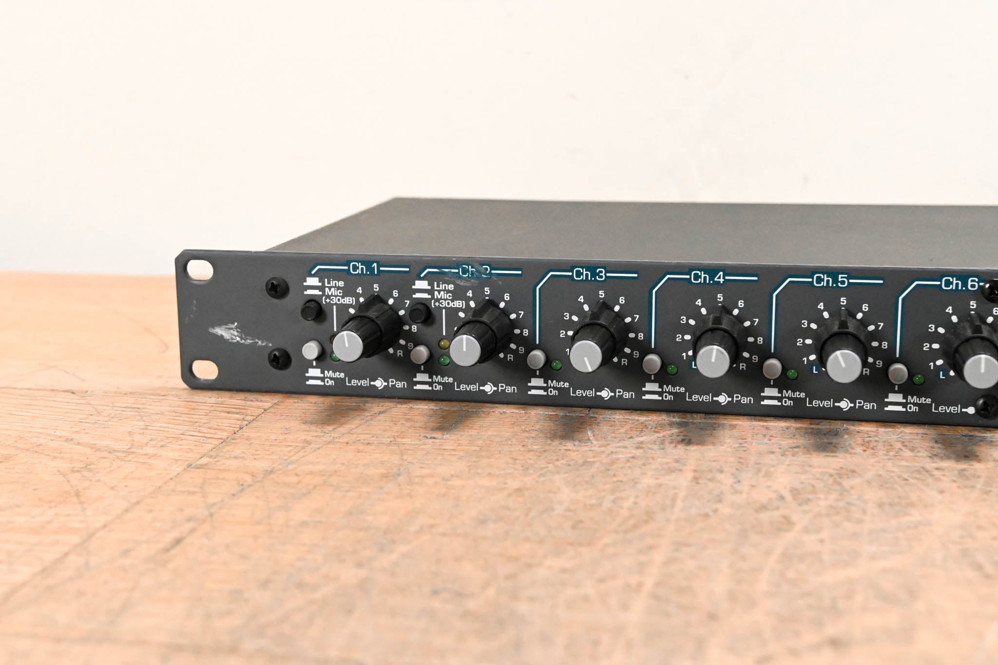 Ashly LX-308B 8-Channel Stereo Line Mixer