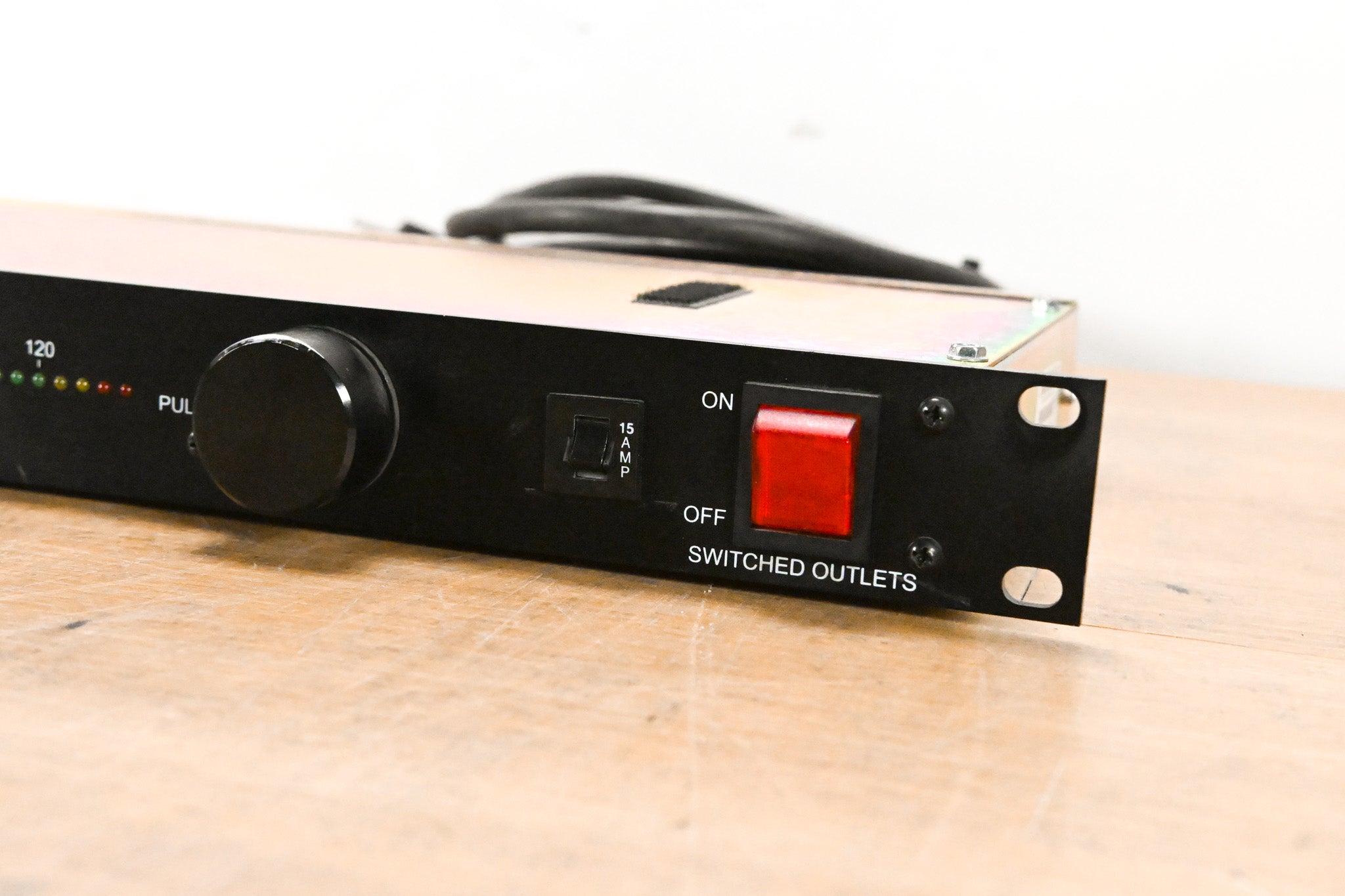Furman PL-Plus 120V 15 Amp Power Conditioner