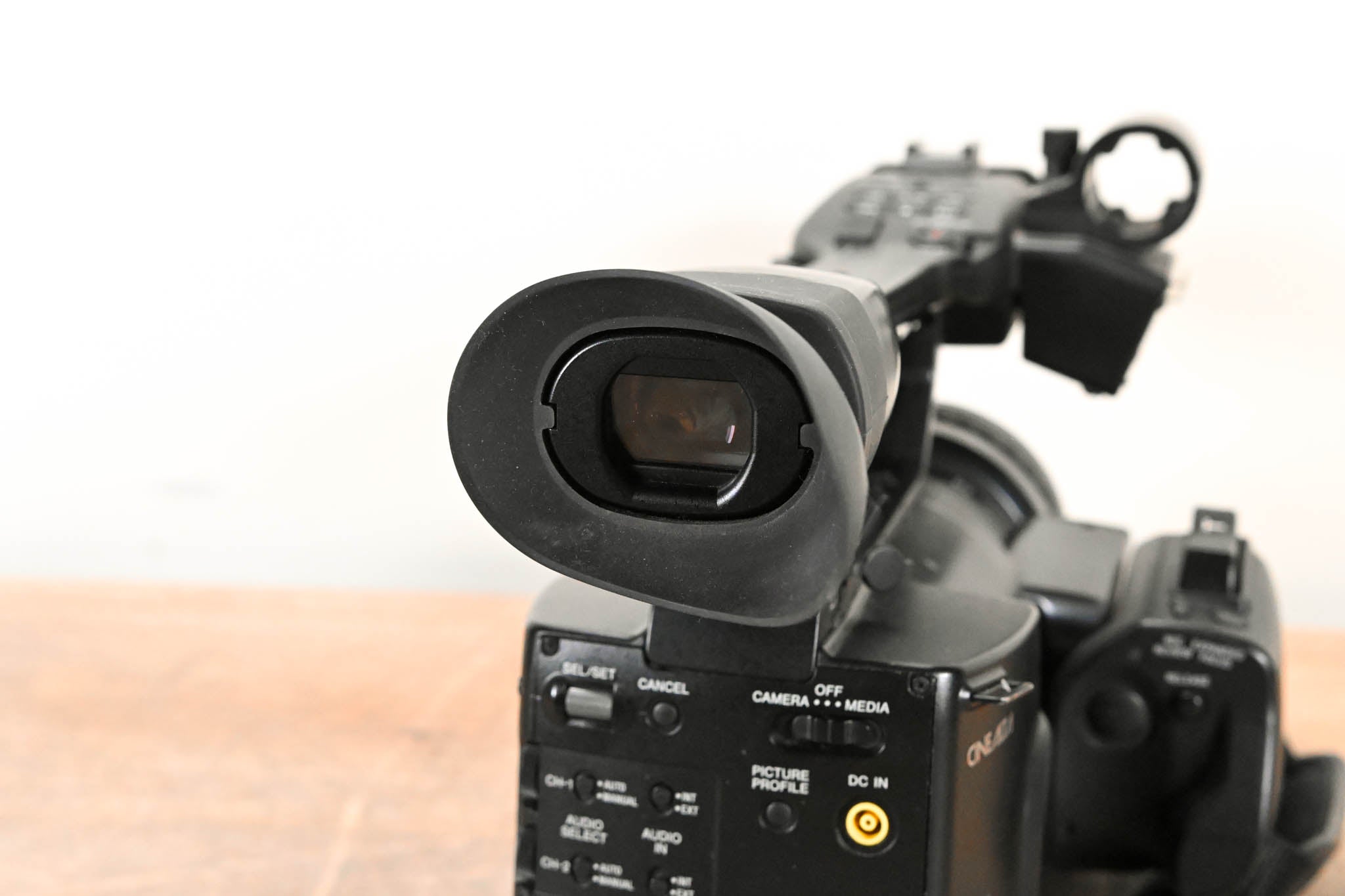 Sony PMW-EX1 XDCAM HD Camcorder