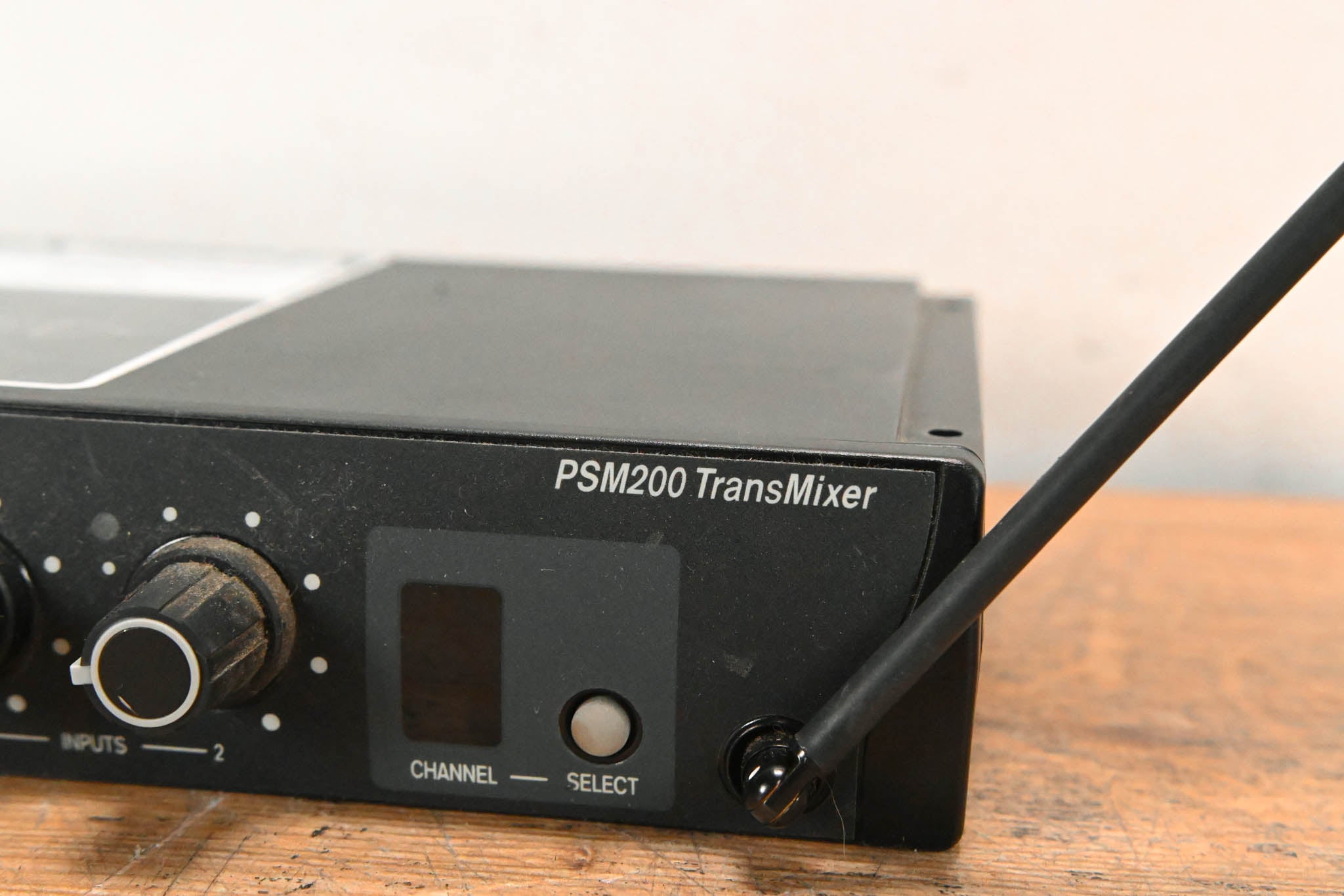 Shure P2T-H2 PSM200 IEM Wireless TransMixer - H2 Band (NO POWER SUPPLY)