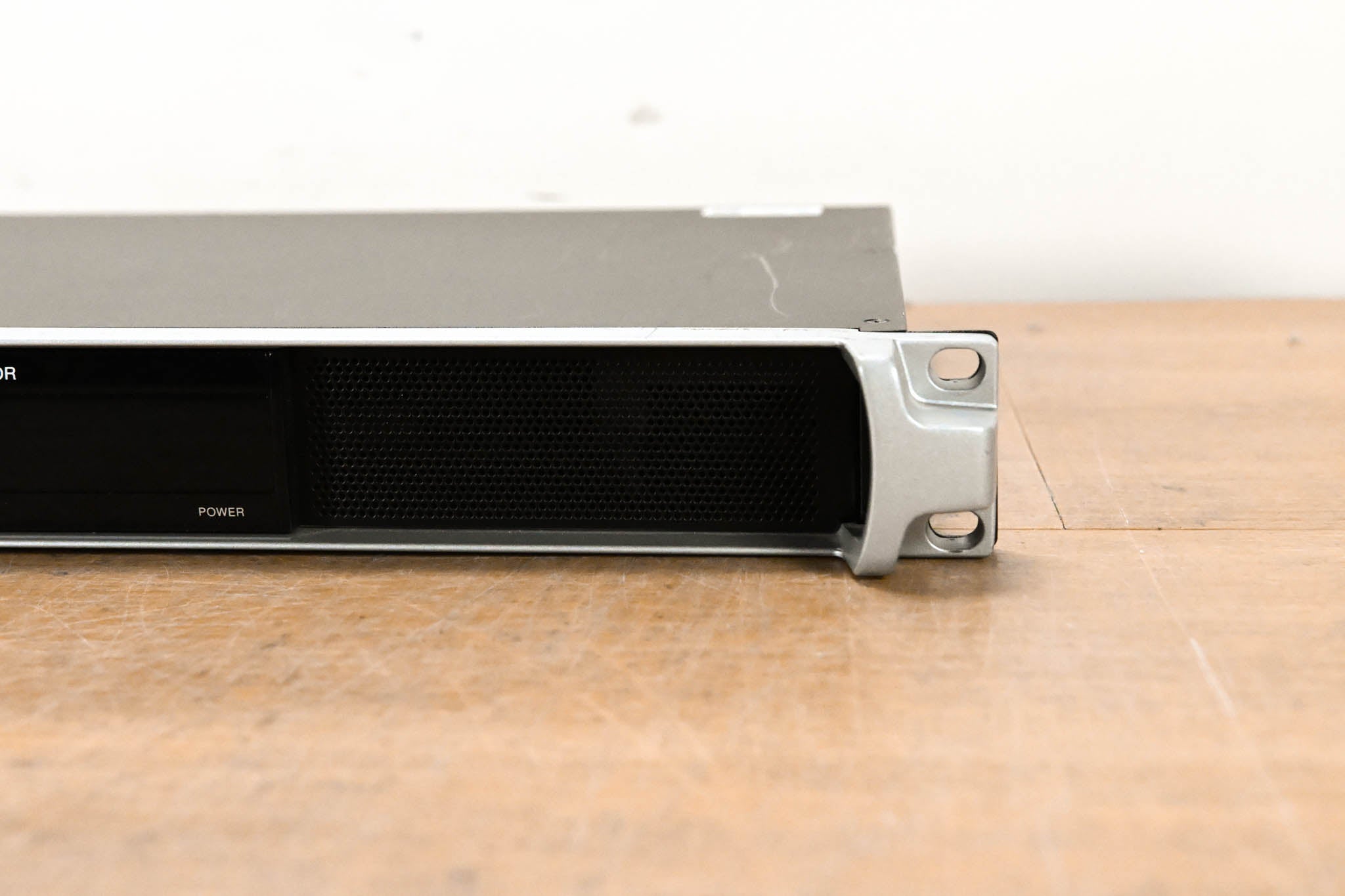 Klark Teknik DM8000 Advanced DIgital Audio Processor