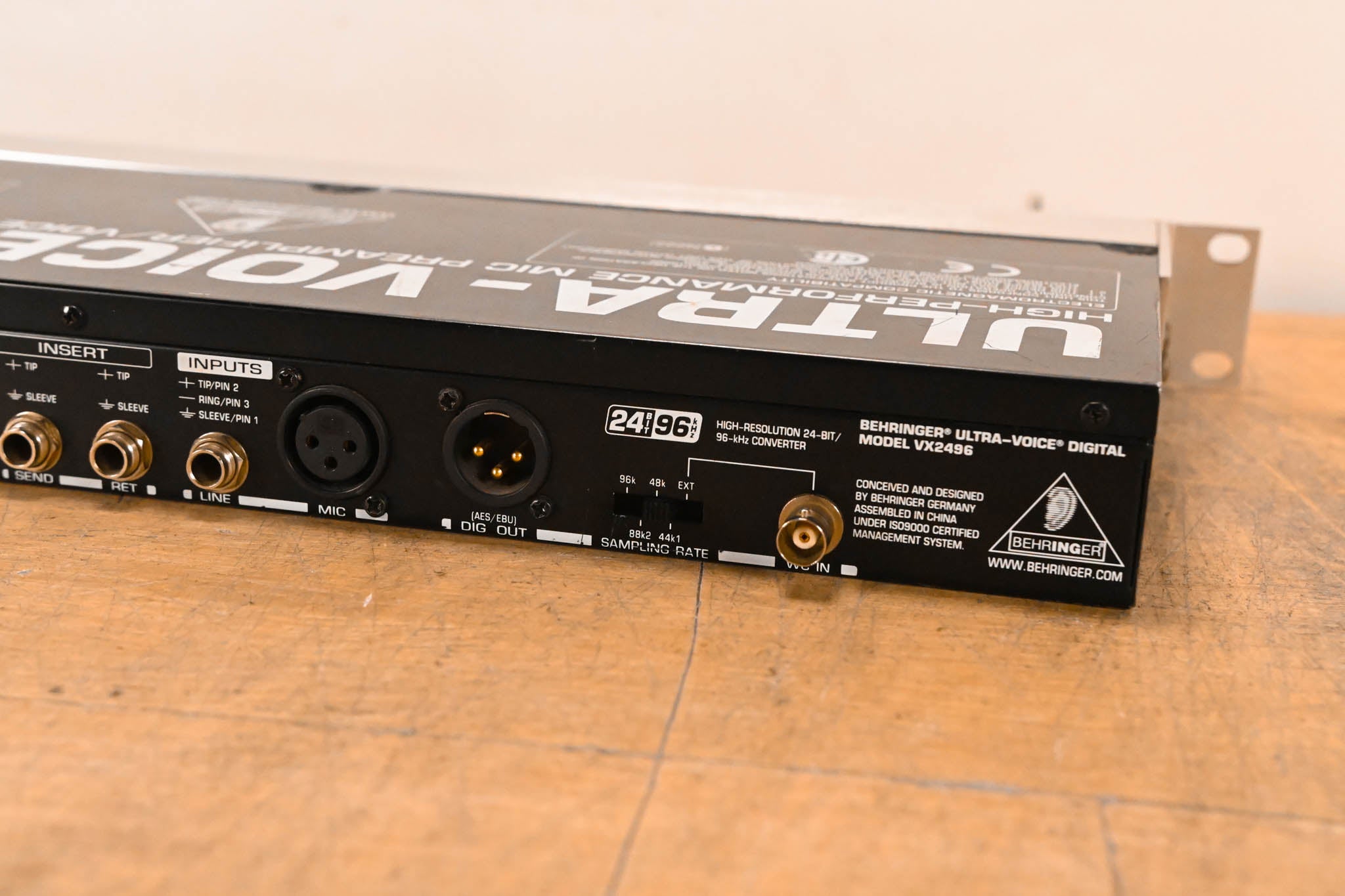 Behringer ULTRA-VOICE DIGITAL VX2496 High-Performance Voice Processor