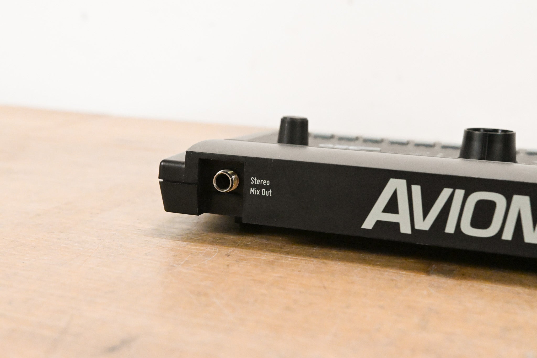 Aviom A320 16-Channel Personal Mixer