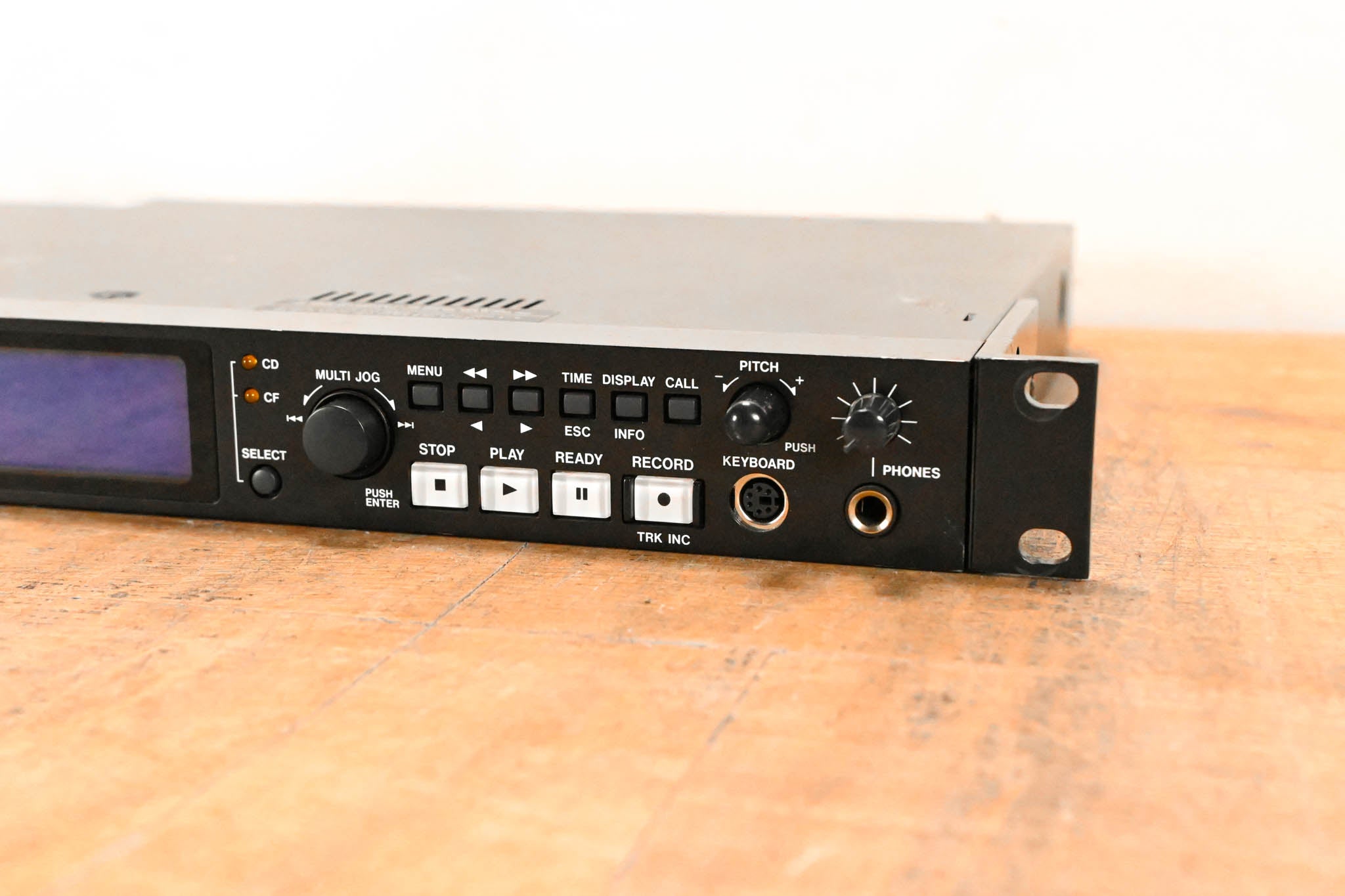 TASCAM SS-CDR1 Rackmount Compact Flash/CD Recorder