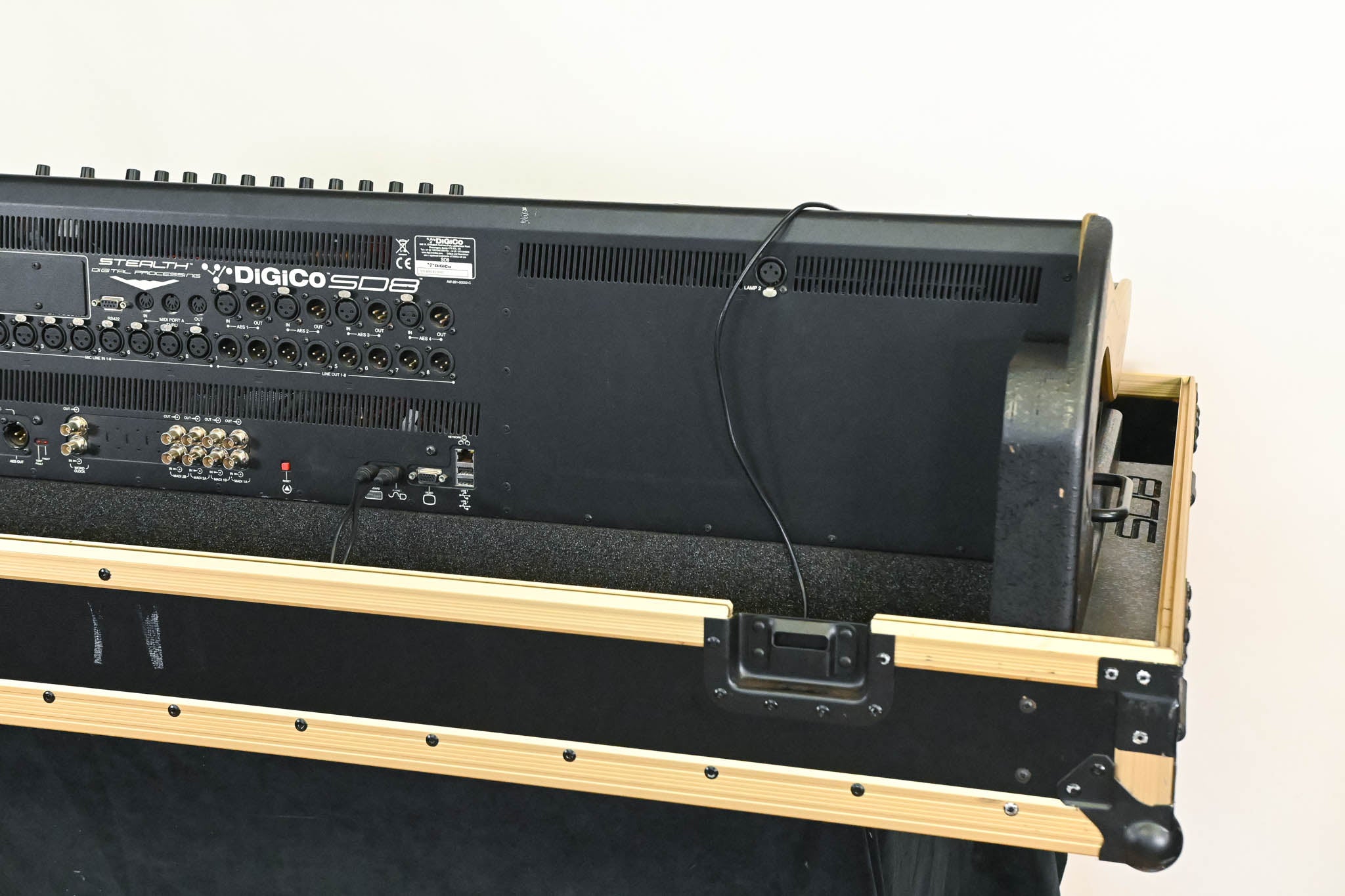 DiGiCo SD8 120-Channel Digital Mixing Console with Road Case