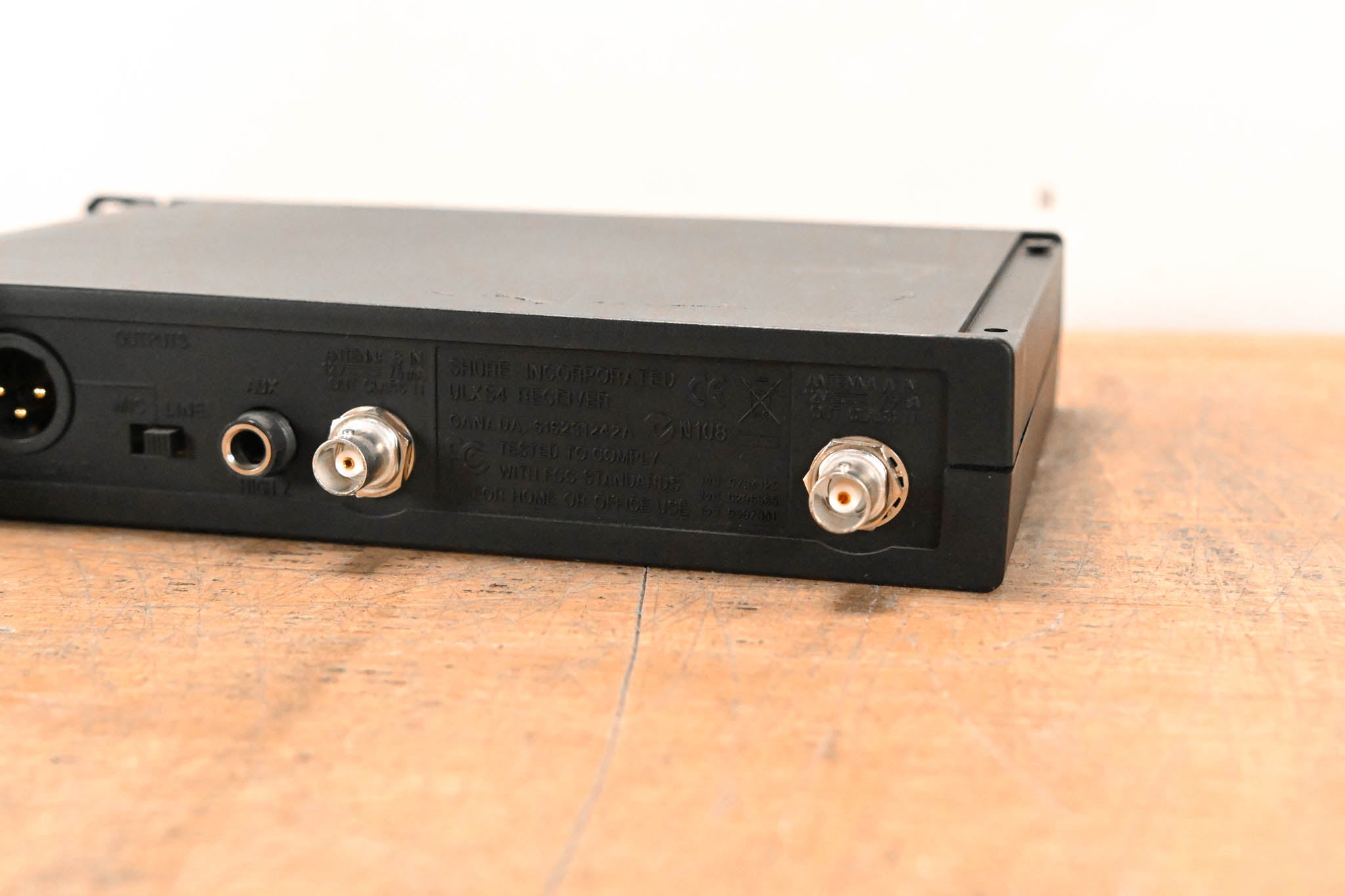 Shure ULXS14 Bodypack Wireless System - J1 Band: 554-590 MHz