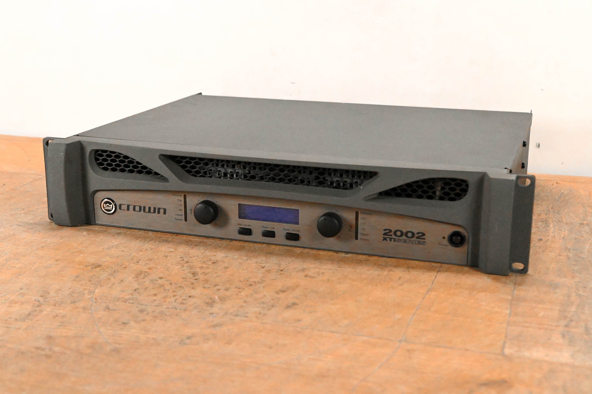 Crown XTi 2002 2-Channel Power Amplifier