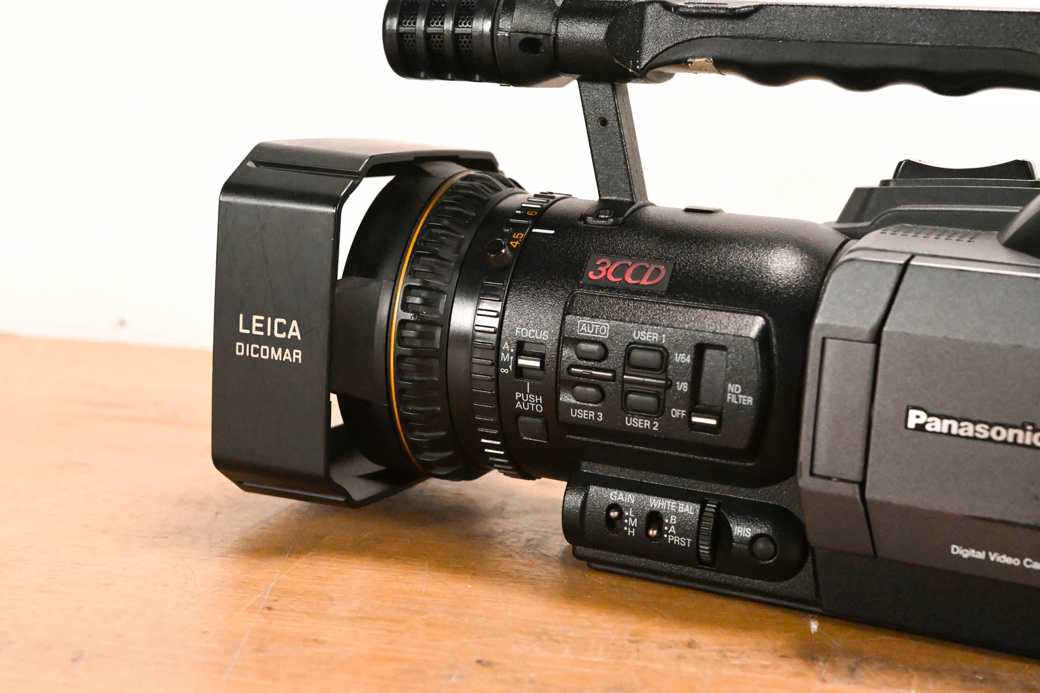 Panasonic AG-DVX100B 3-CCD Mini-DV Cinema Video Camcorder