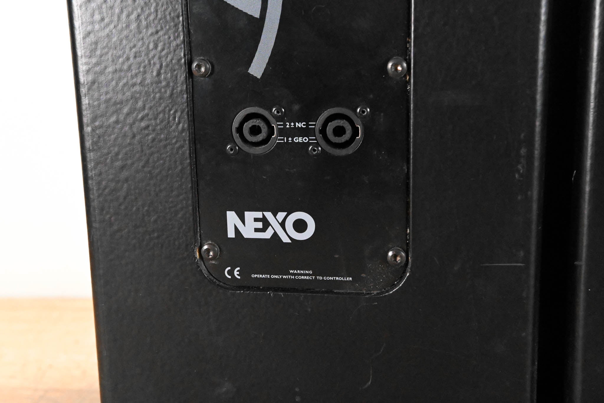 NEXO GEO S805 Compact High-Output Array Module (PAIR)