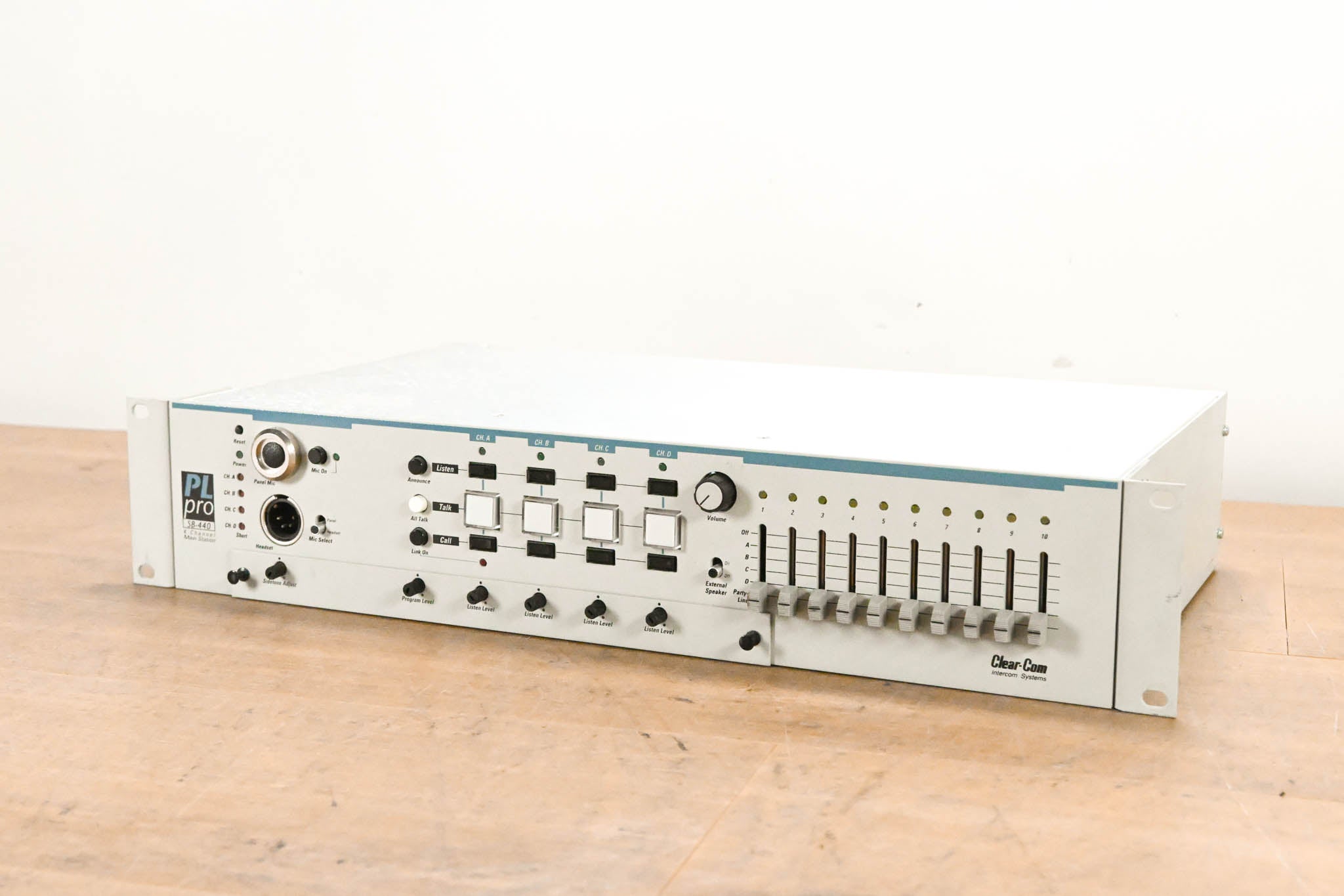 Clear-Com SB-440 4-Channel Intercom Main Station