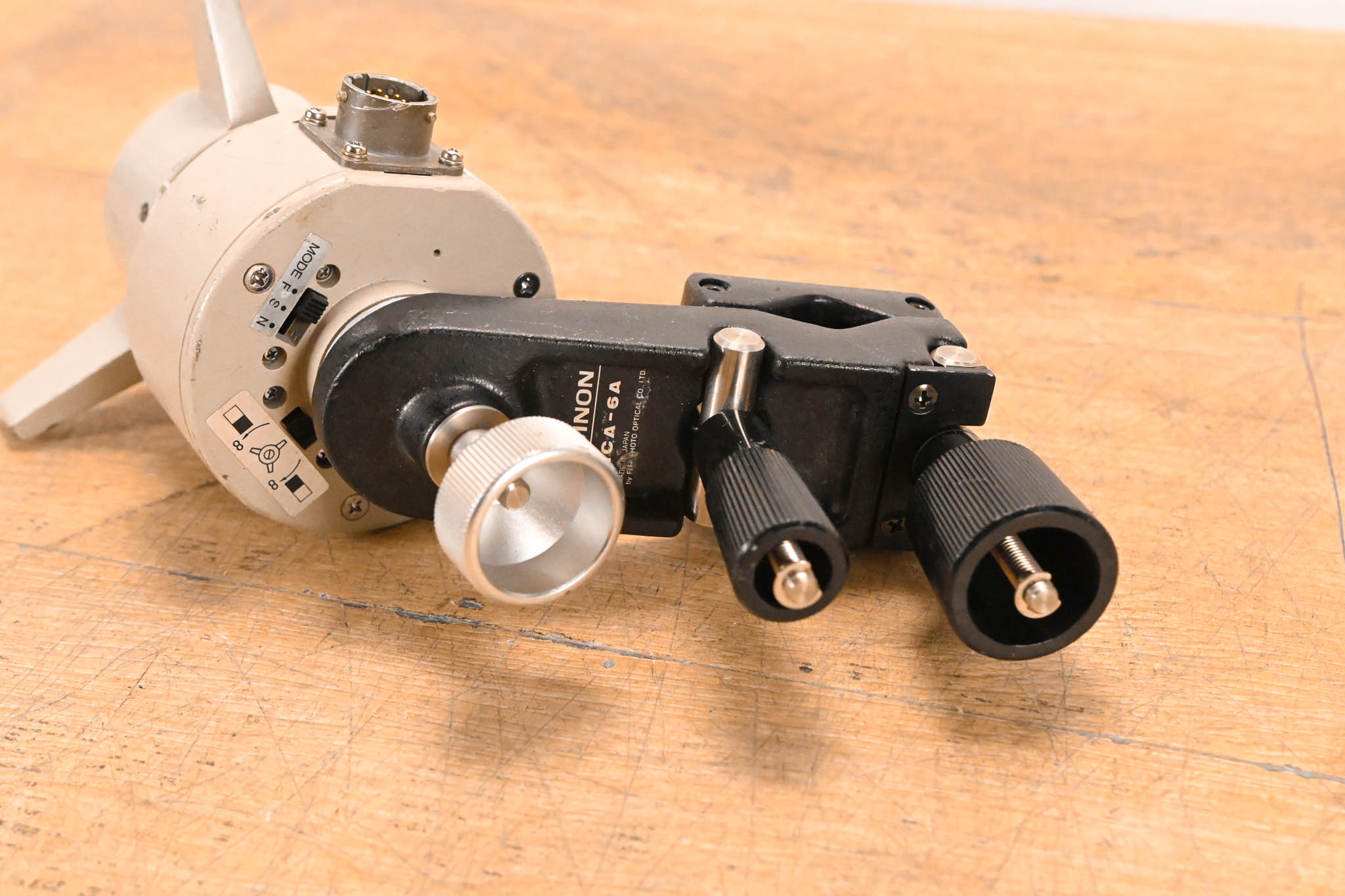 Fujinon EPD-12B with MCA-6A Clamp