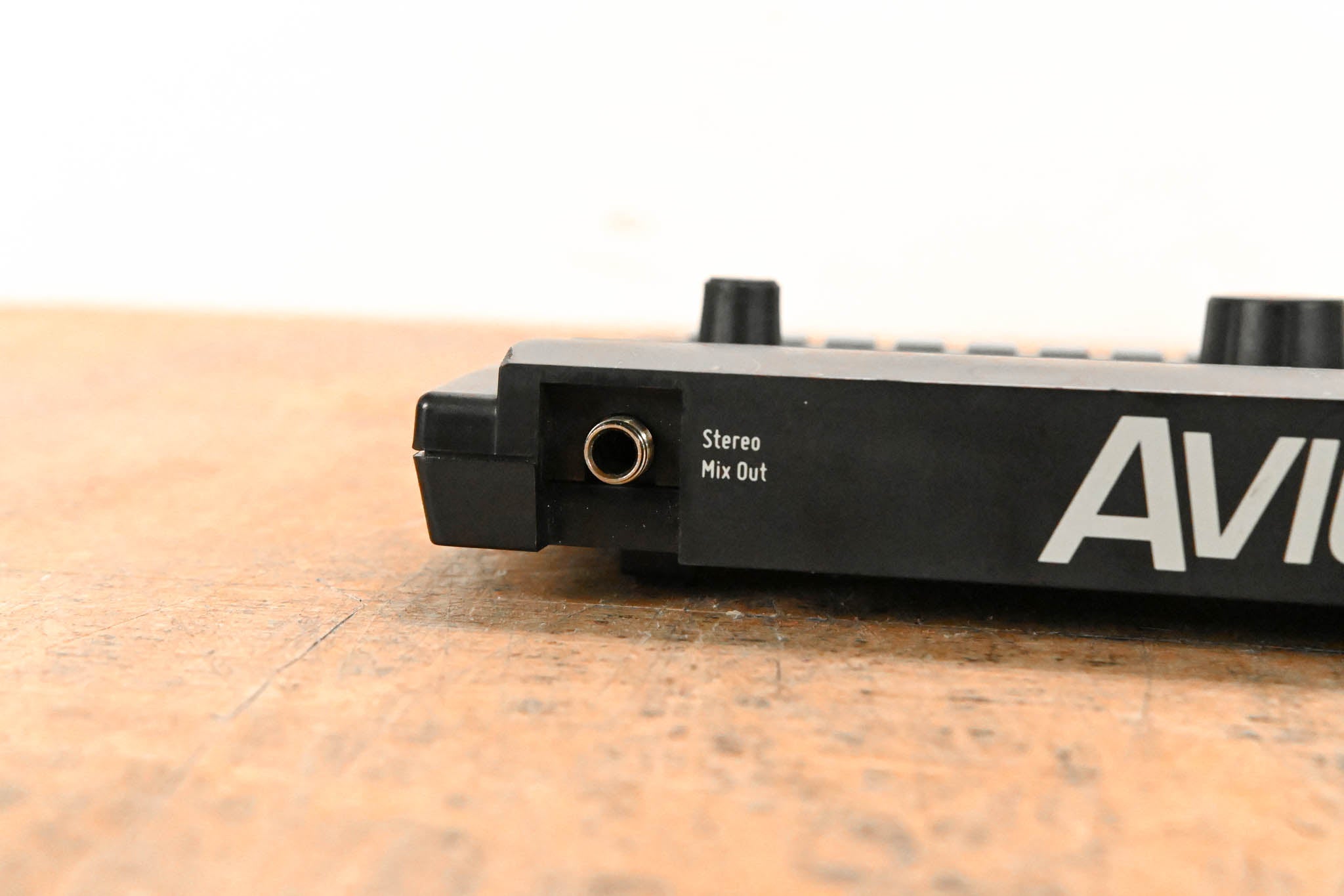 Aviom A320 16-Channel Personal Mixer
