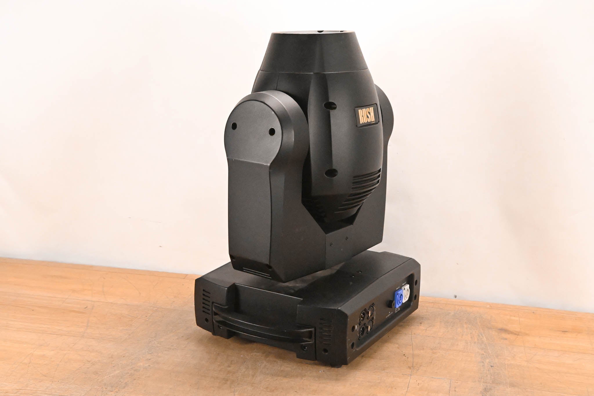 Martin Lighting RUSH MH 1 Profile Professional LED Moving Light