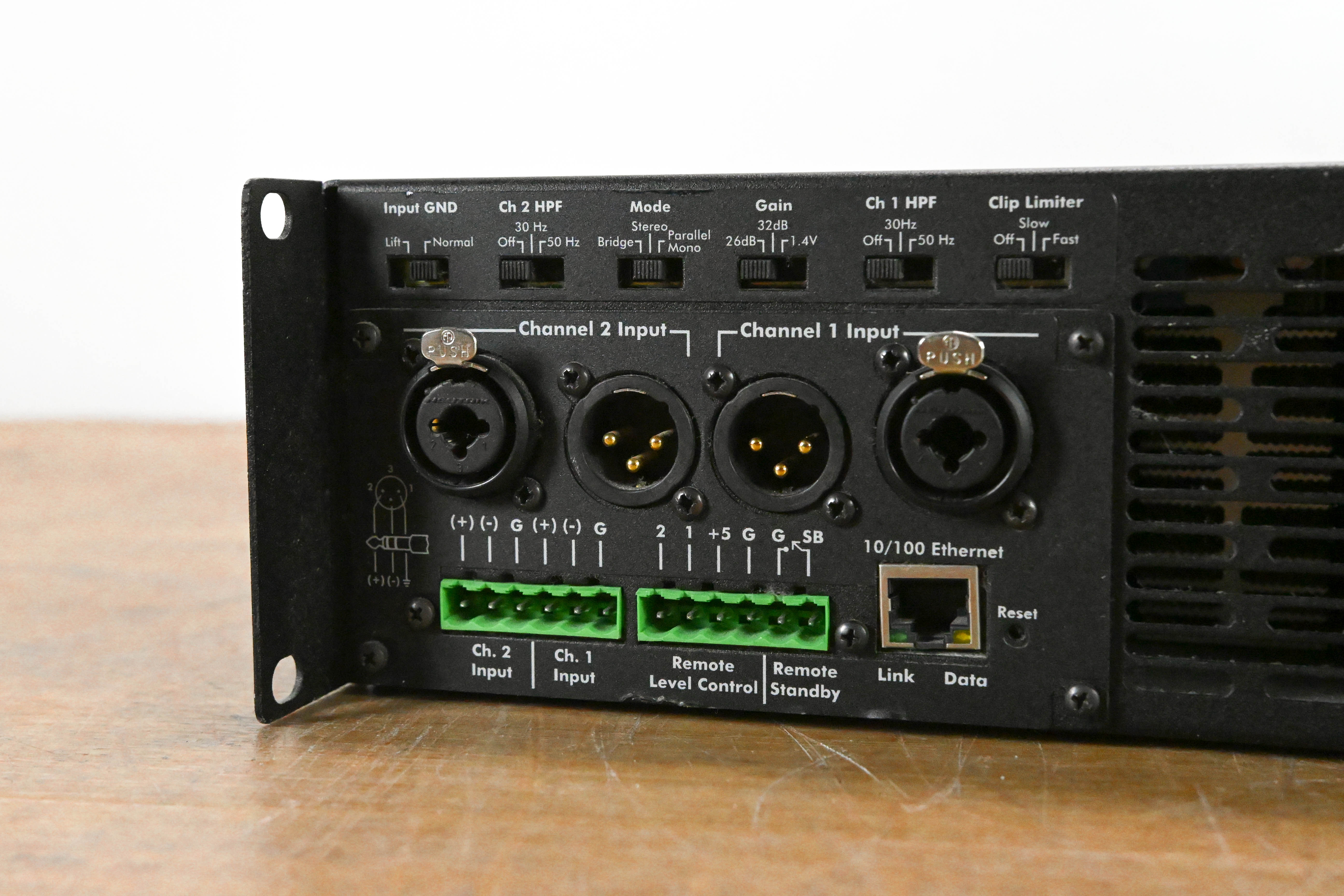 Ashly PE-3800 2-Channel Protea-Enabled 1900W Power Amplifier