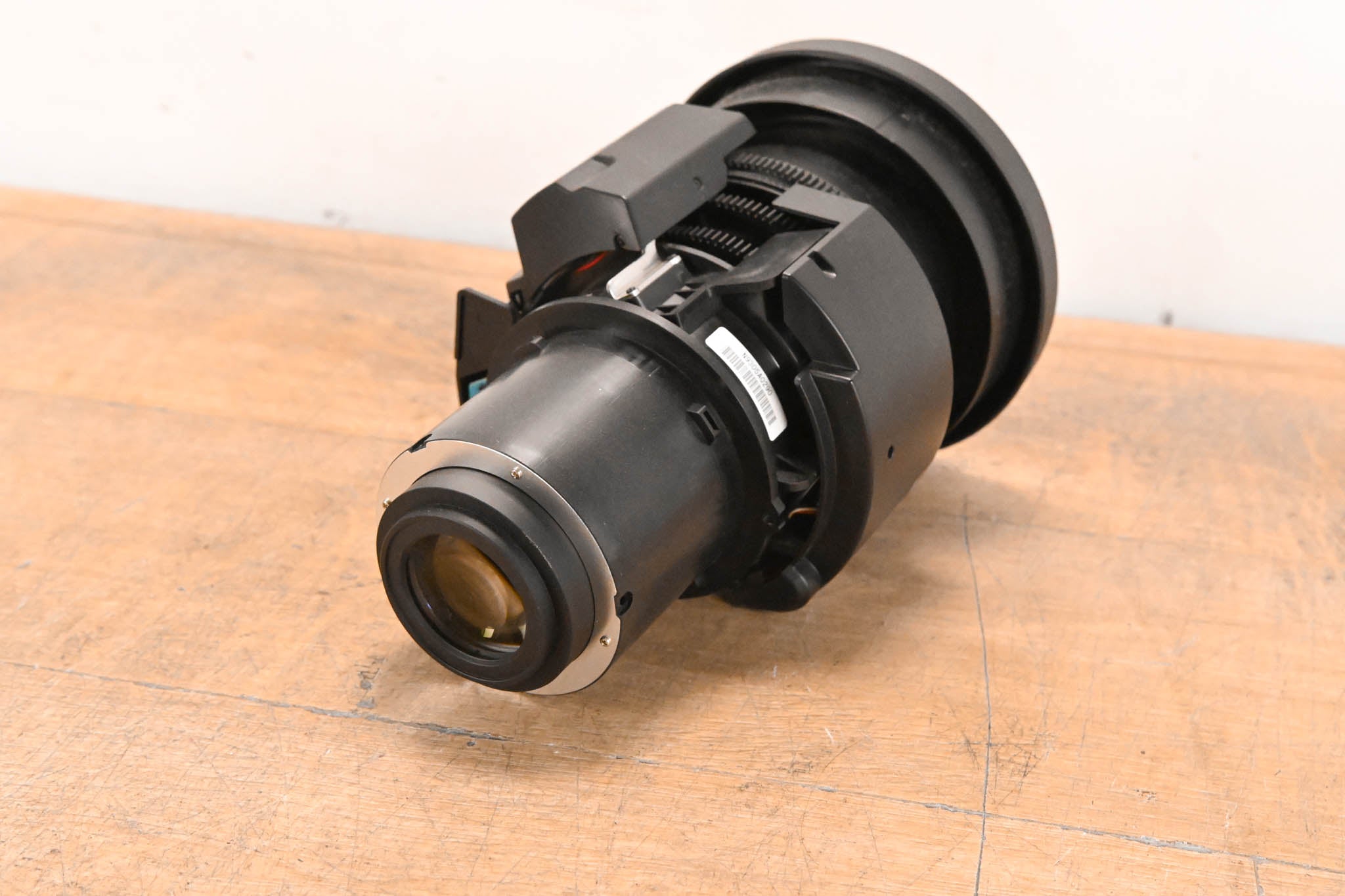 Epson ELPLU03 Wide Short Throw Zoom Lens #1