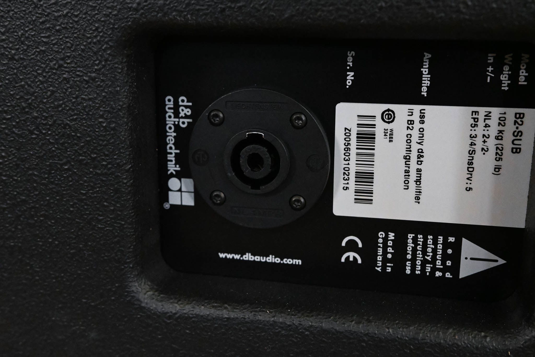 d&b audiotechnik B2-SUB 2 x 18" Passive Subwoofer