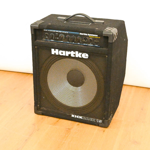 Hartke HA1200 ベースアンプ 120W Hartke HA1200 Kickback 15 120W 15