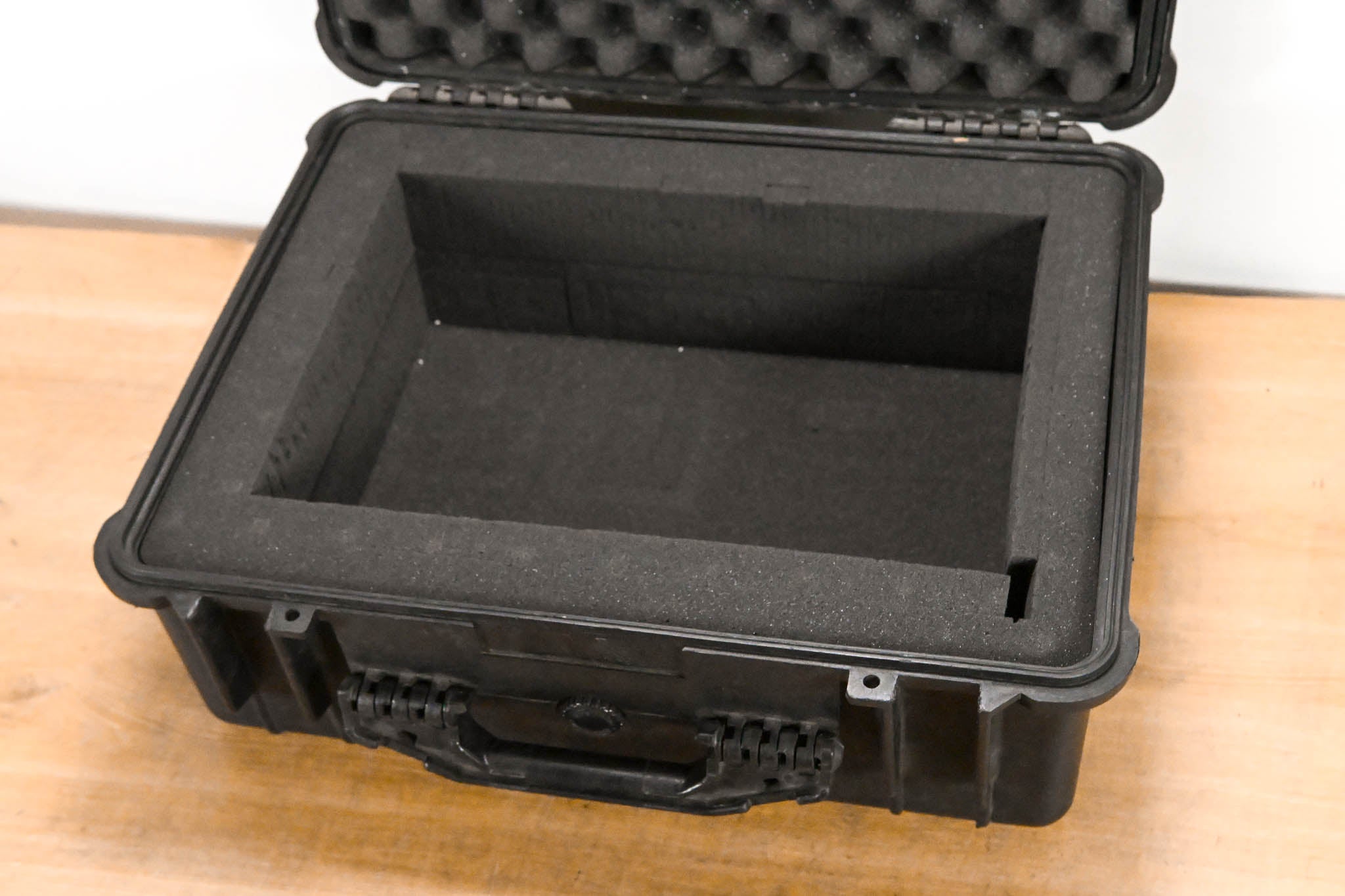 Pelican 1550 Protector Case with Foam