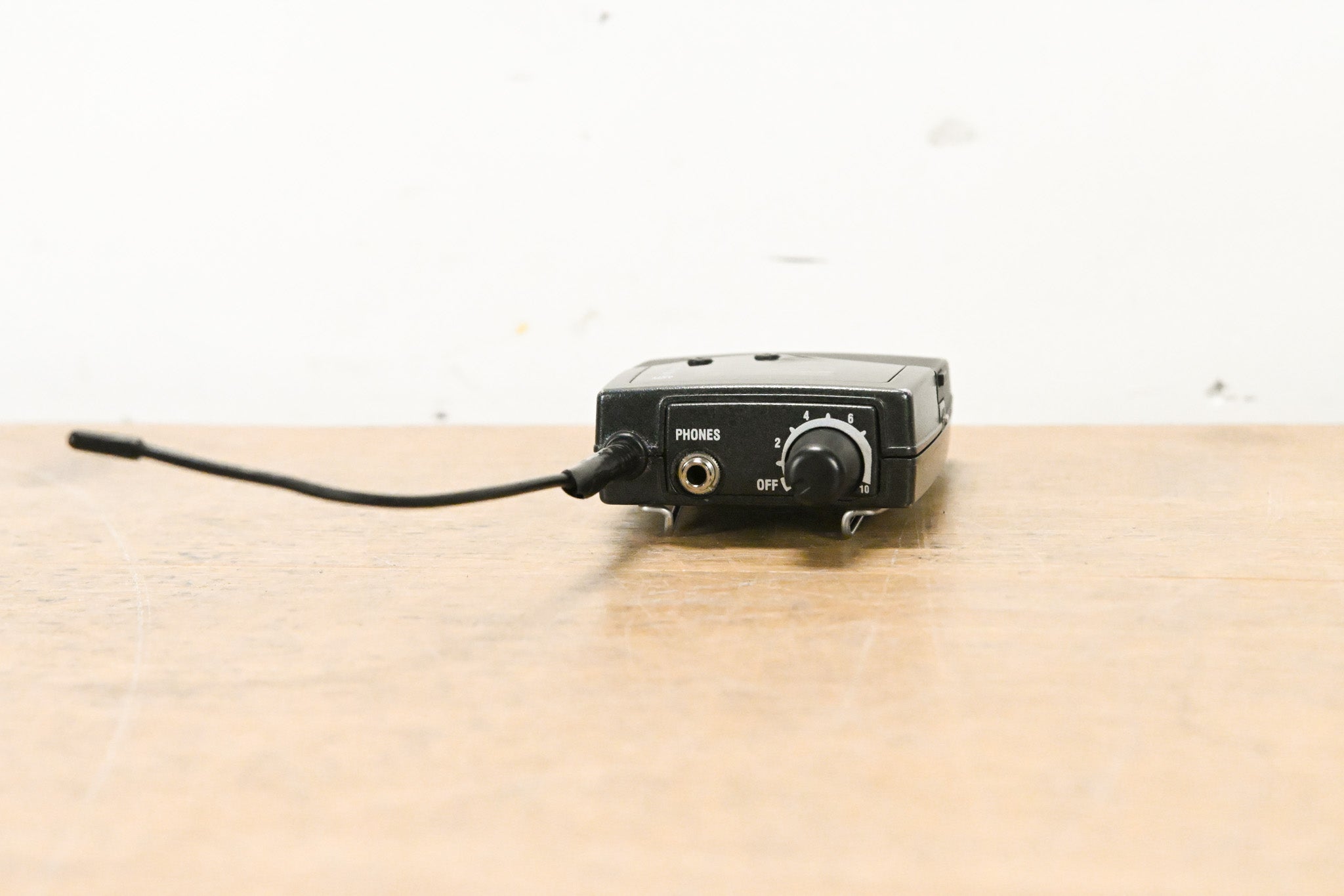 Sennheiser EK 300 IEM G3 Bodypack Wireless Receiver A Range: 516-558 MHz