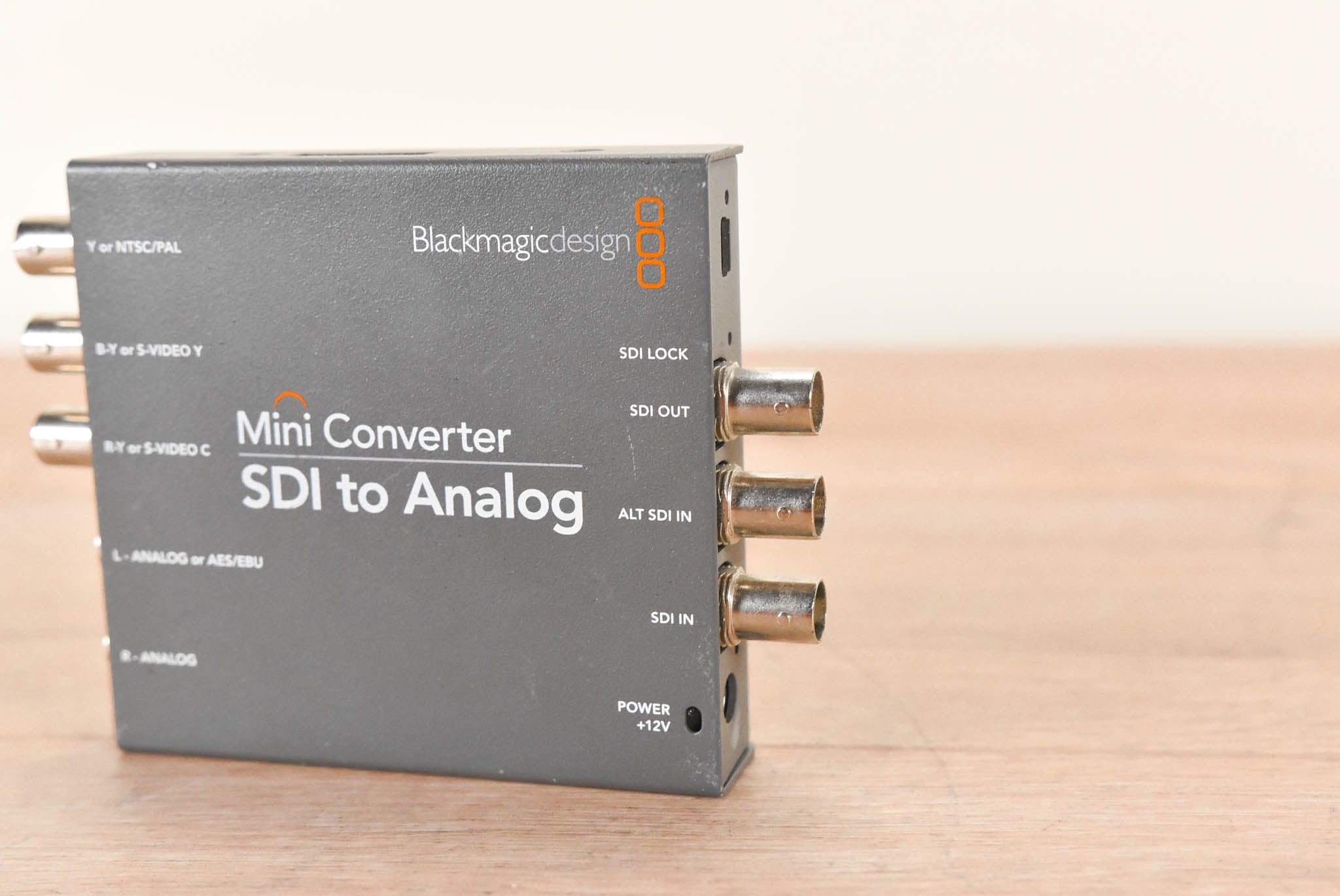 Blackmagic Design Mini Converter - SDI to Analog (NO POWER SUPPLY)